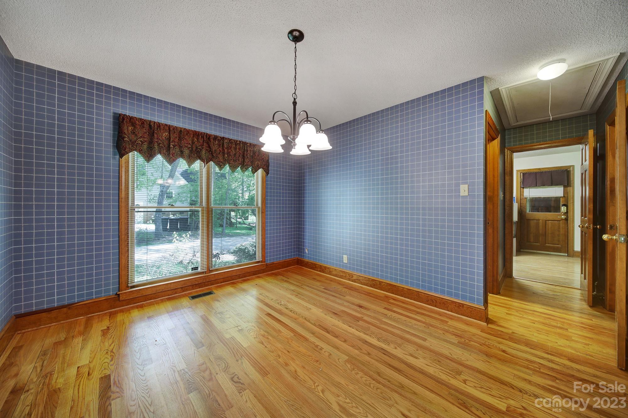 Oakhurst - Residential