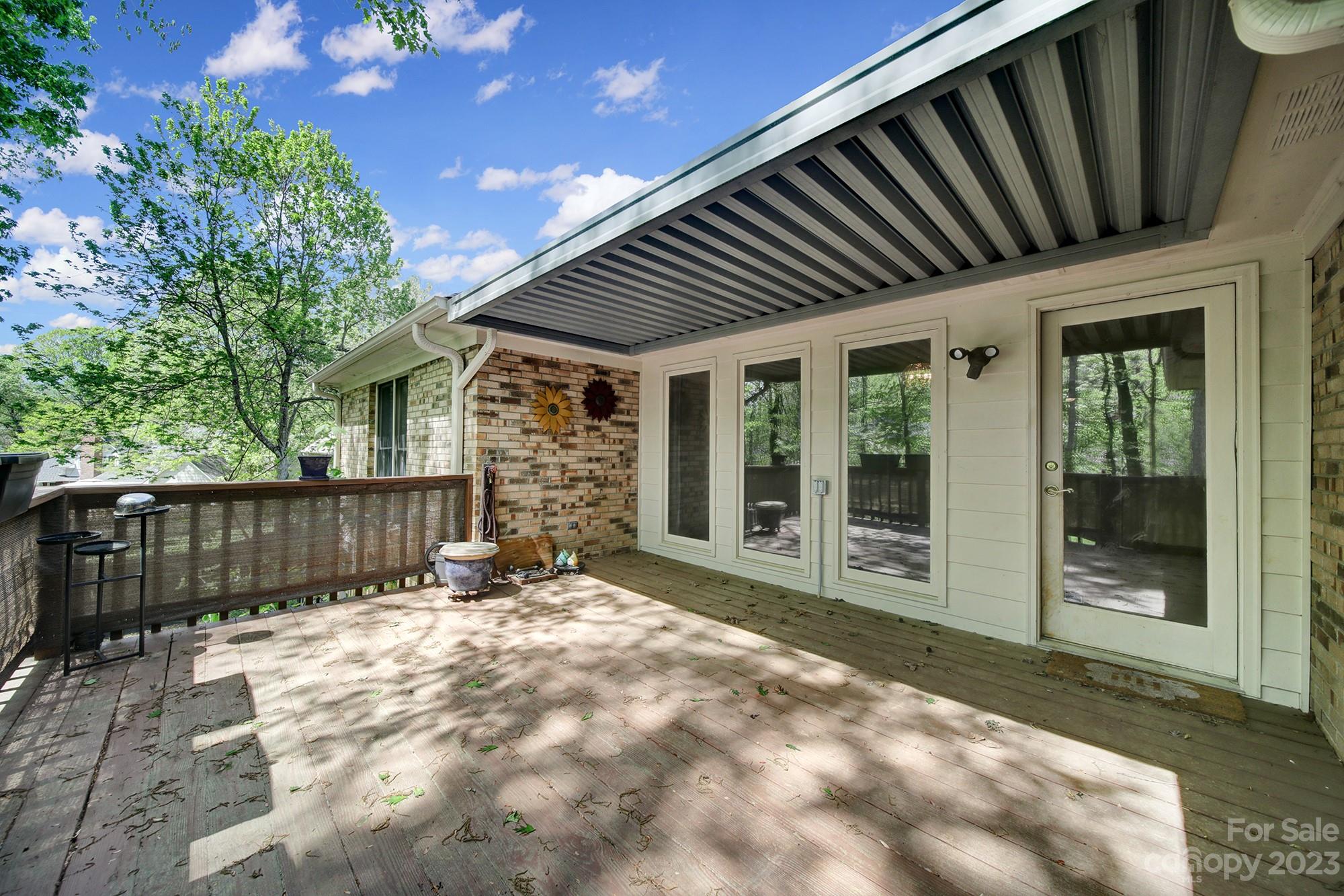 Oakhurst - Residential