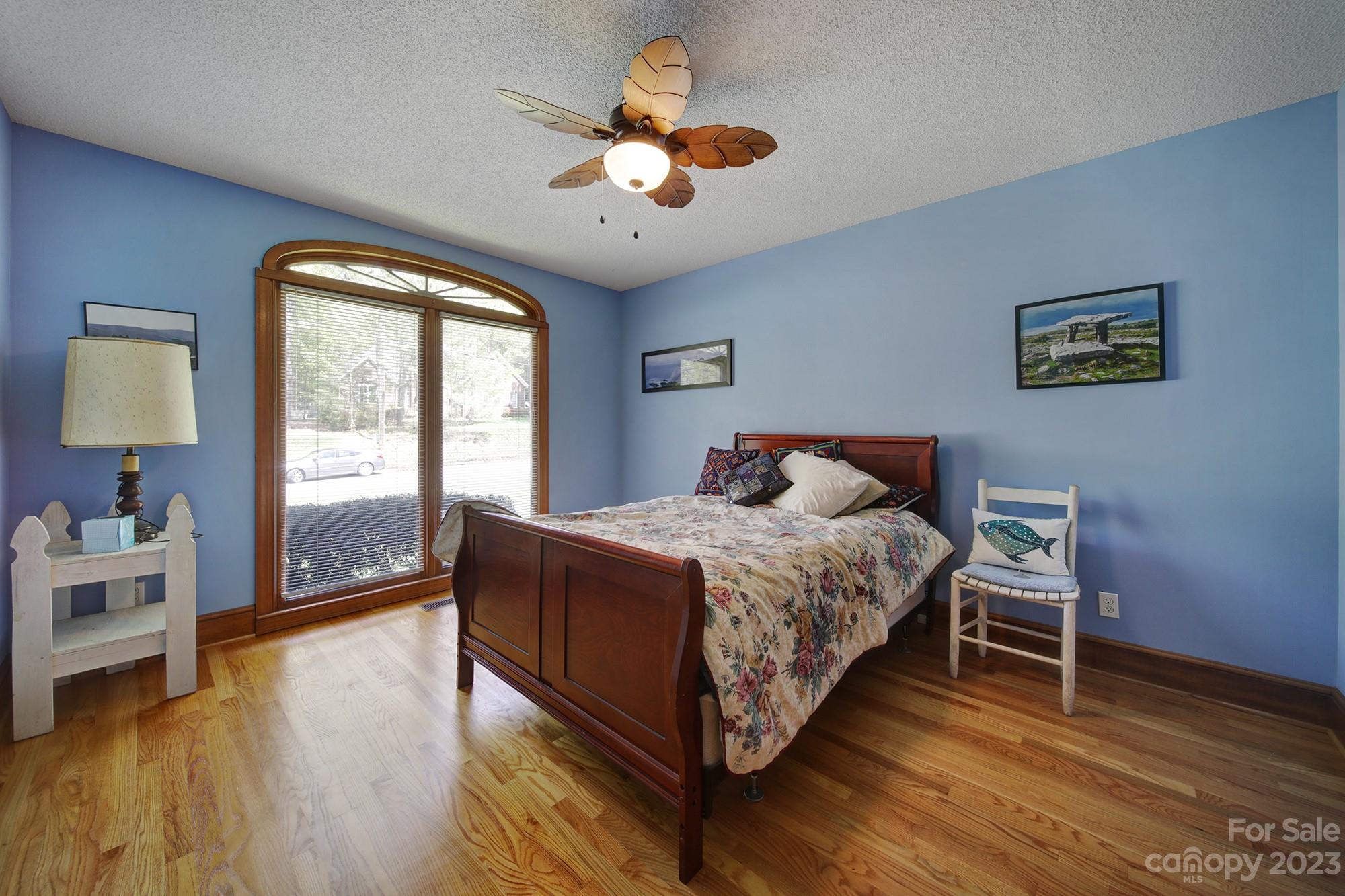 Oakhurst - Residential