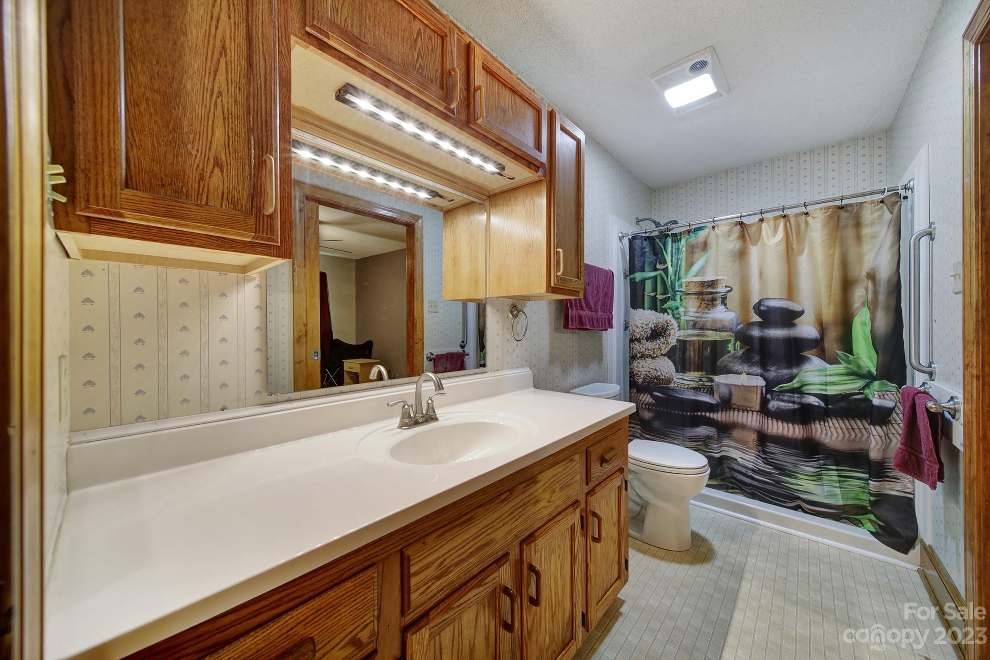 Oakhurst - Residential