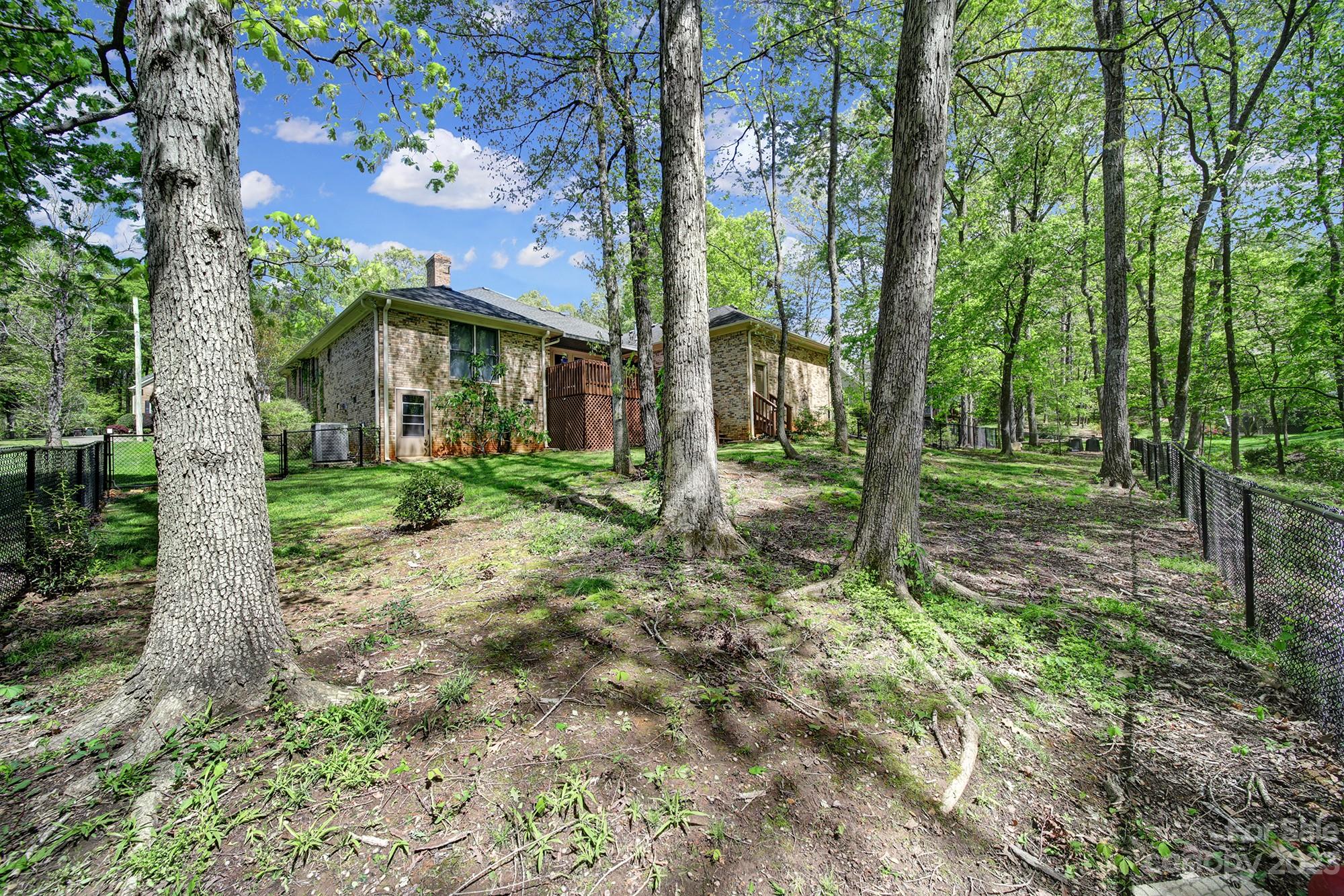 Oakhurst - Residential