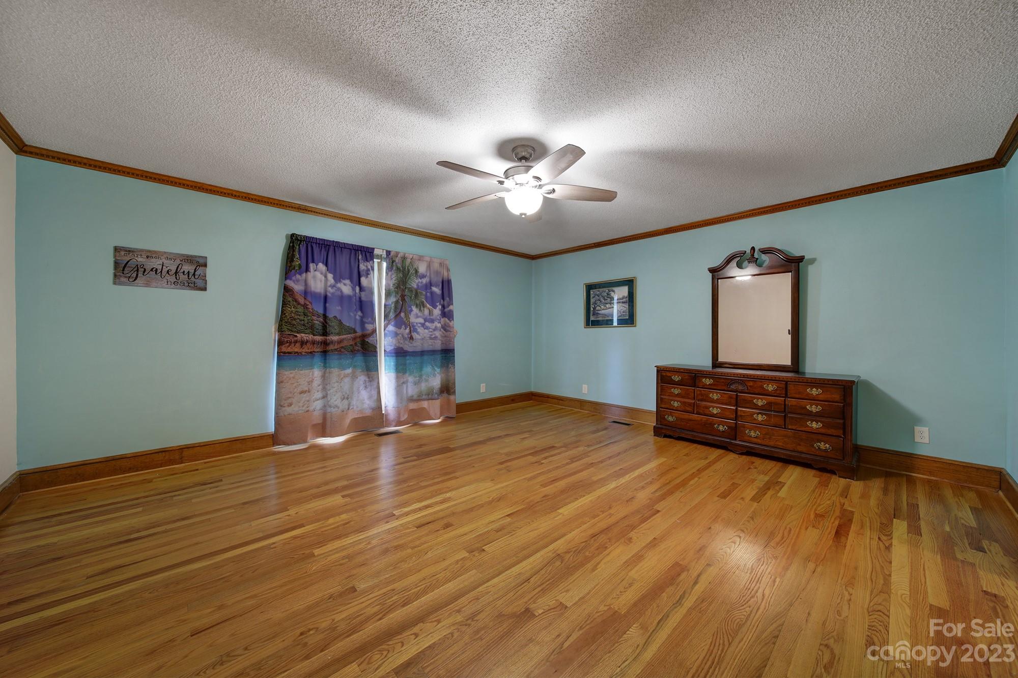 Oakhurst - Residential