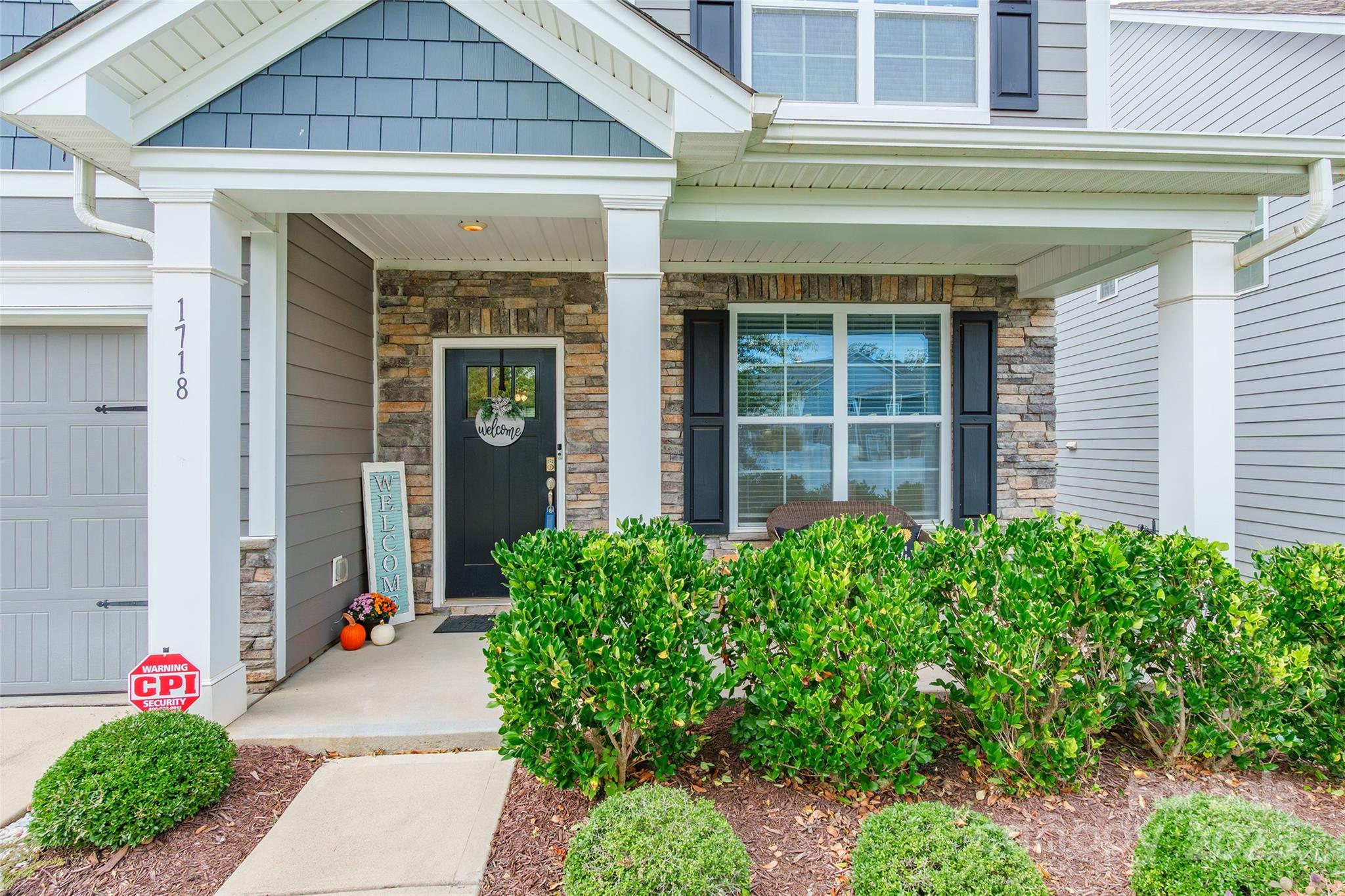 1718 Santa Clara Trace