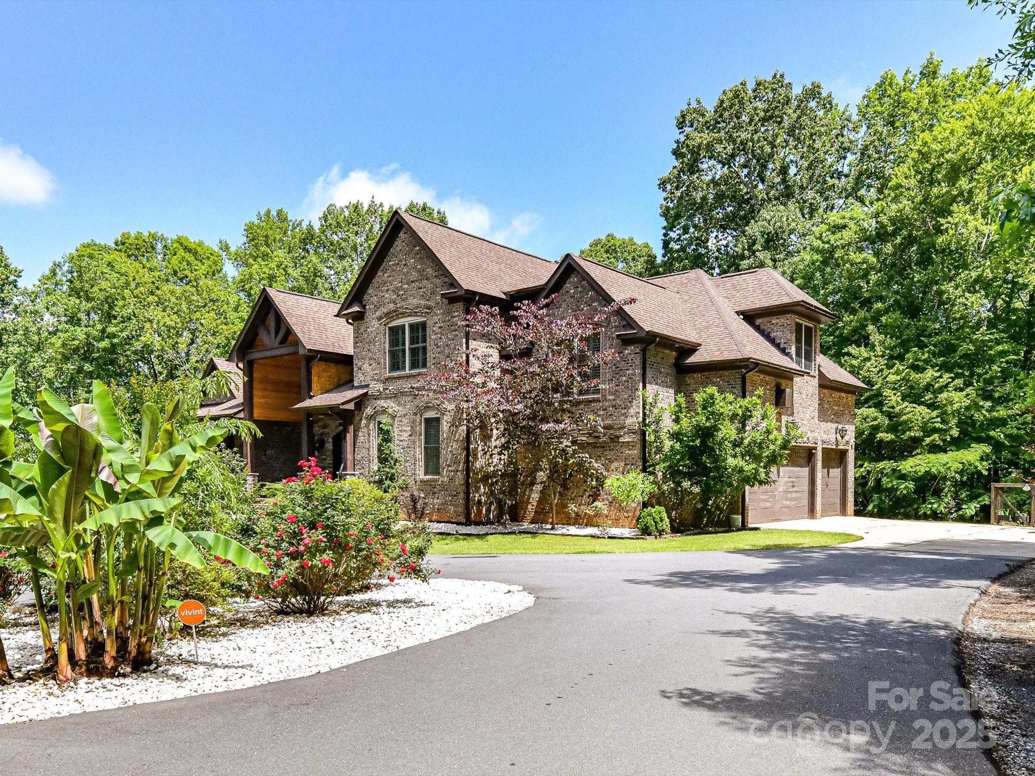 633 Elmhurst Drive
