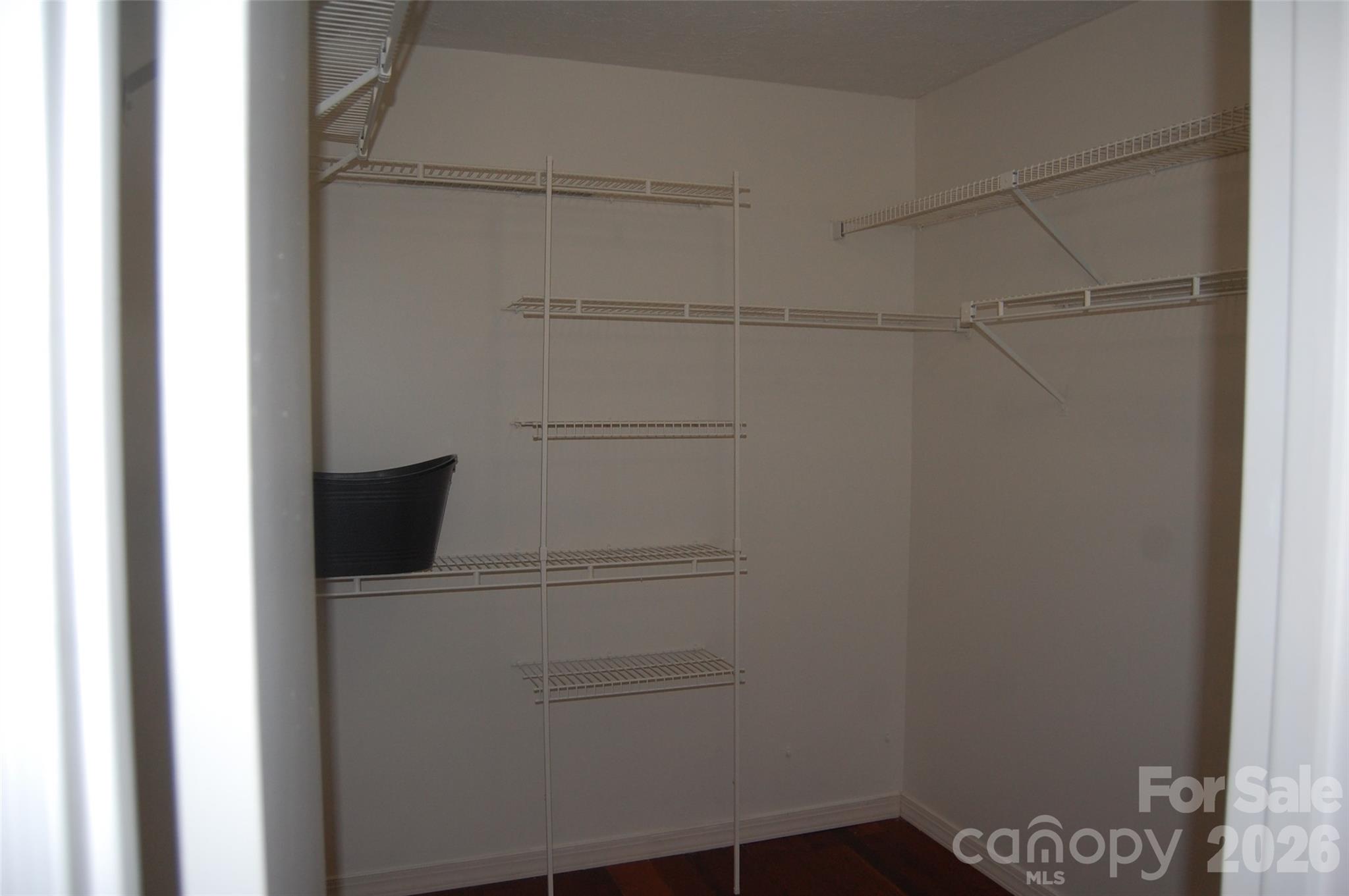 Linville Land Harbor - Residential