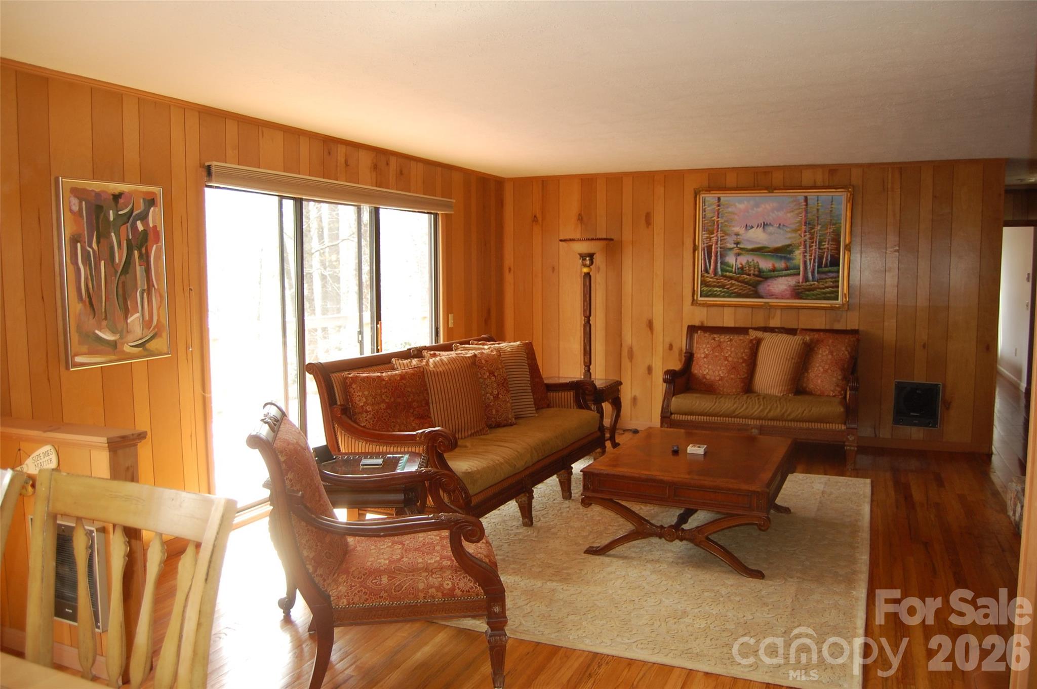 114 Lady Slipper Loop