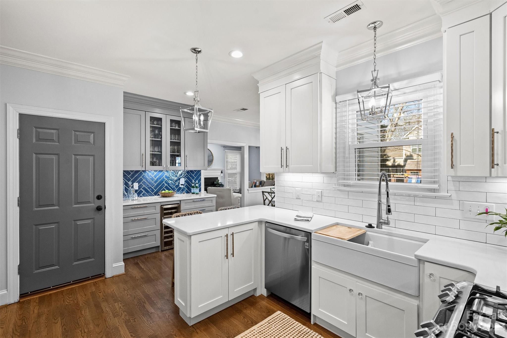 Beverly Crest - Residential