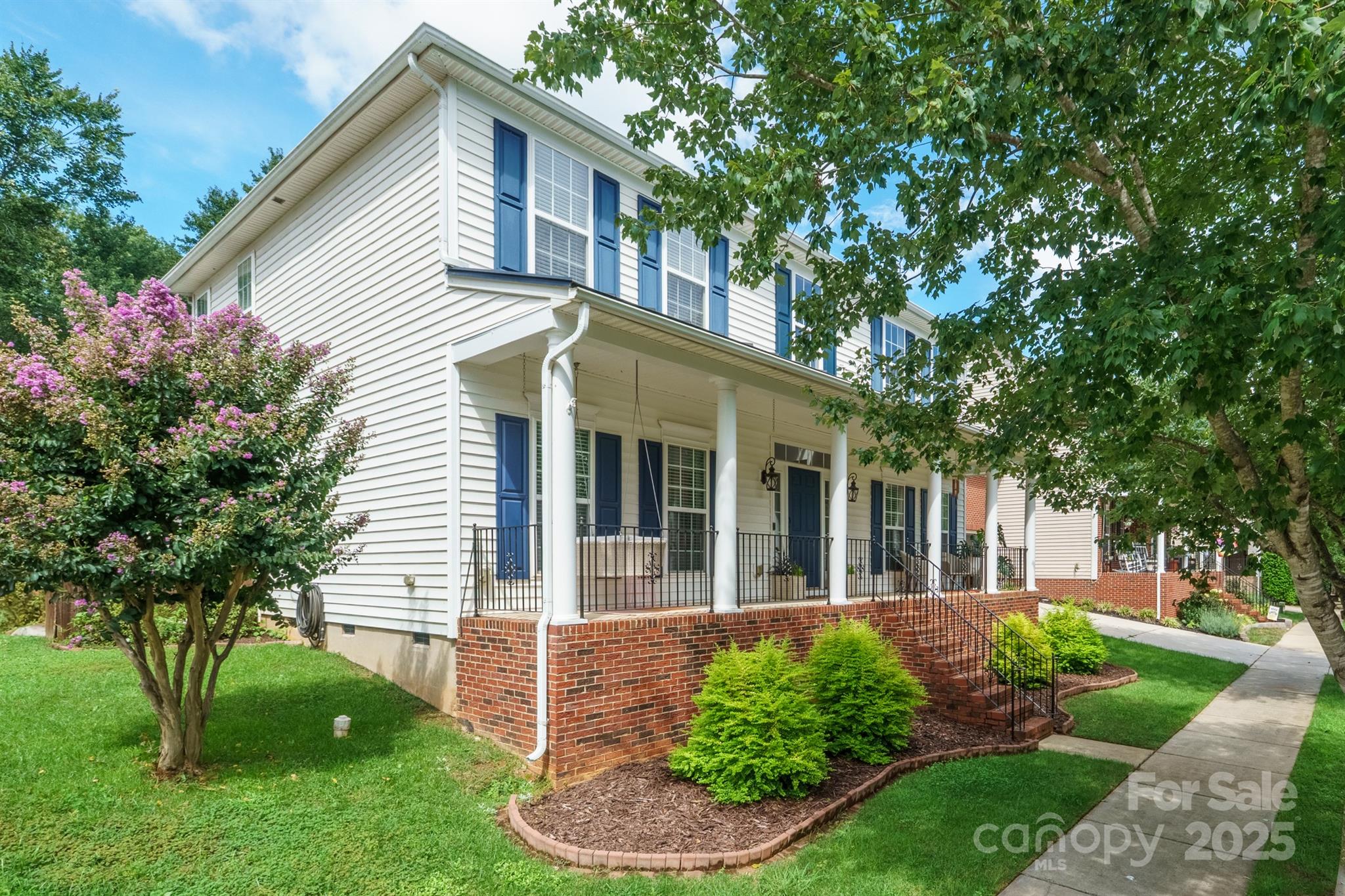 15530 Troubadour Lane