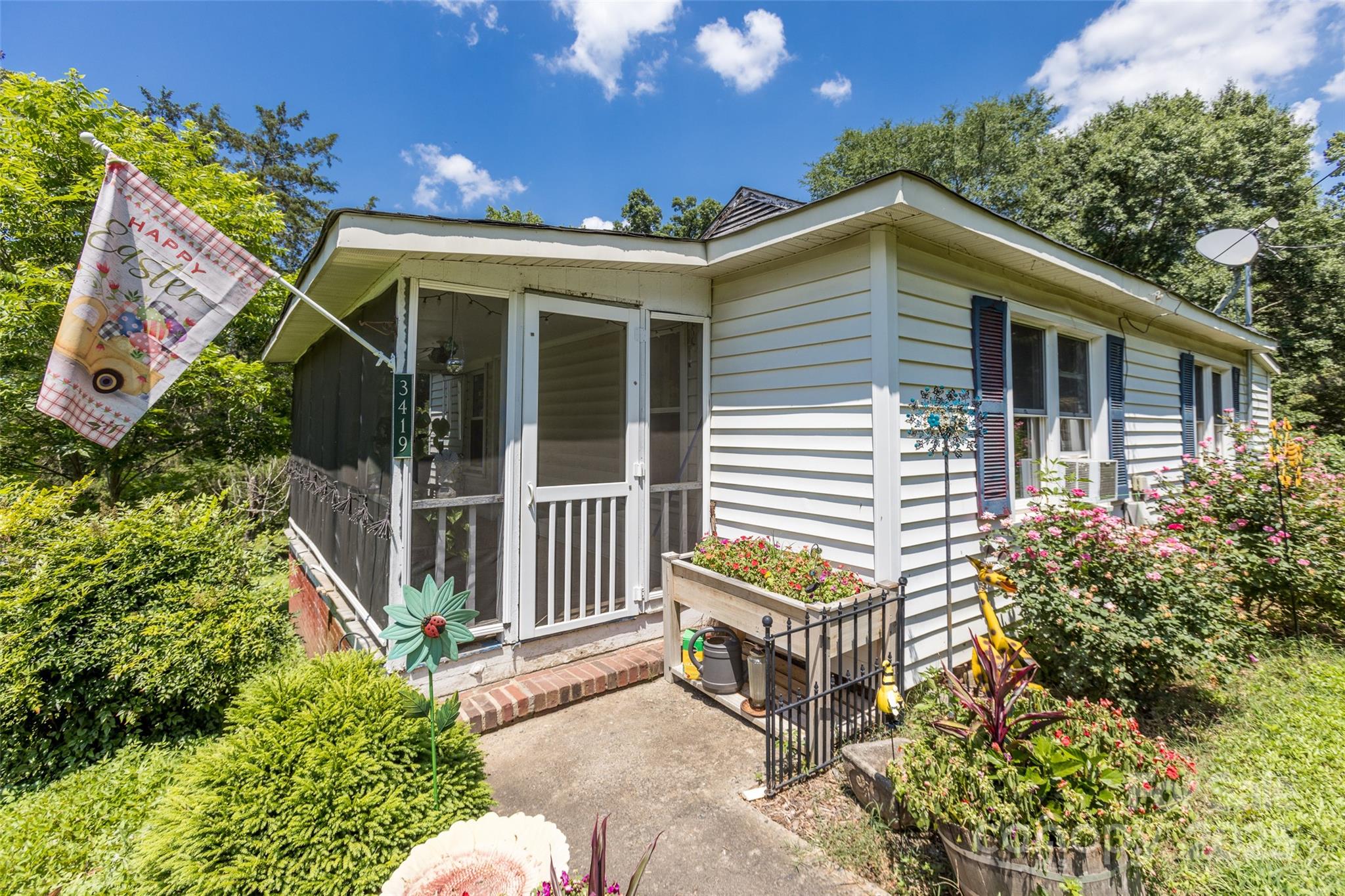 3419 Boat Club Road