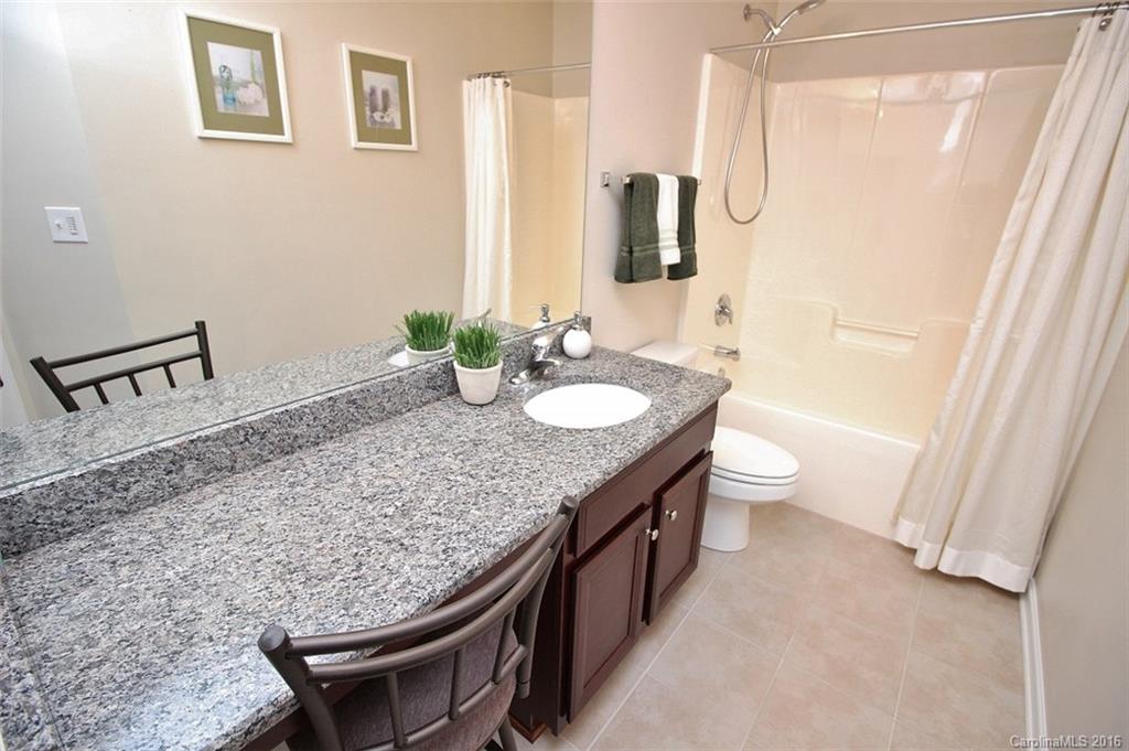 Oakton - Residential