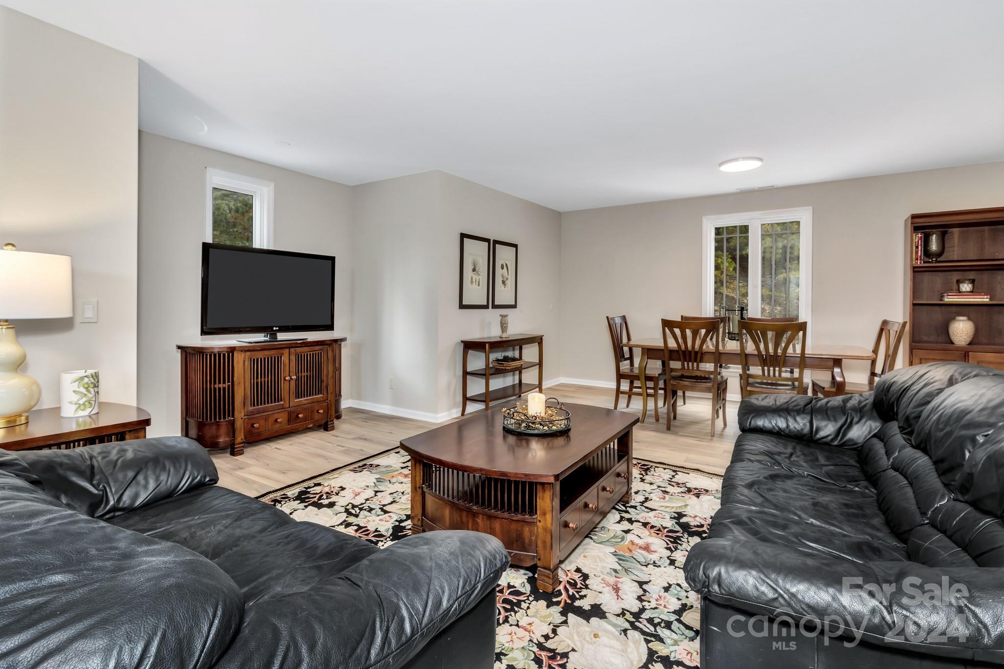 Bird Creek Estates - Residential