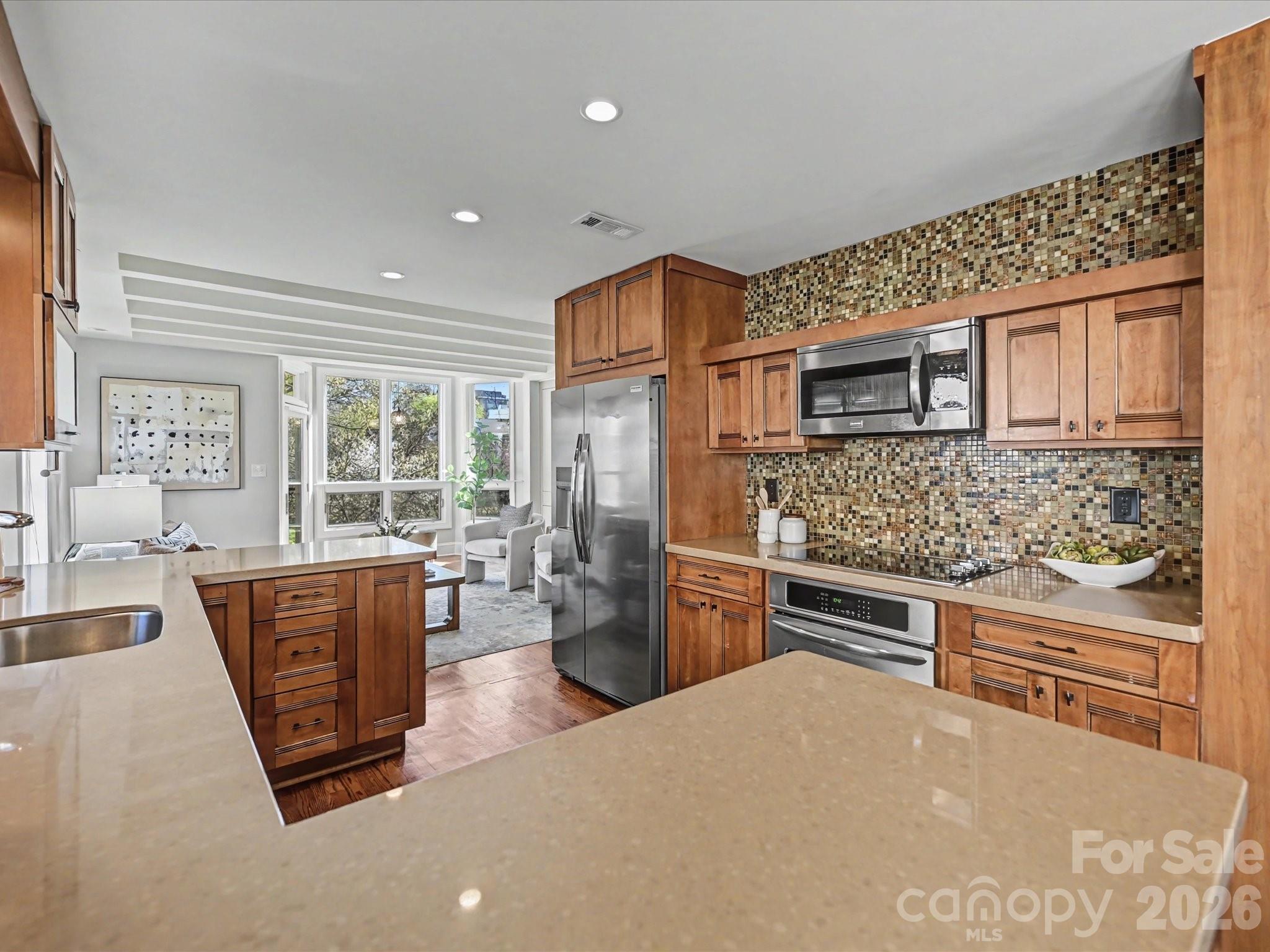 Sixth And Pine - Residential