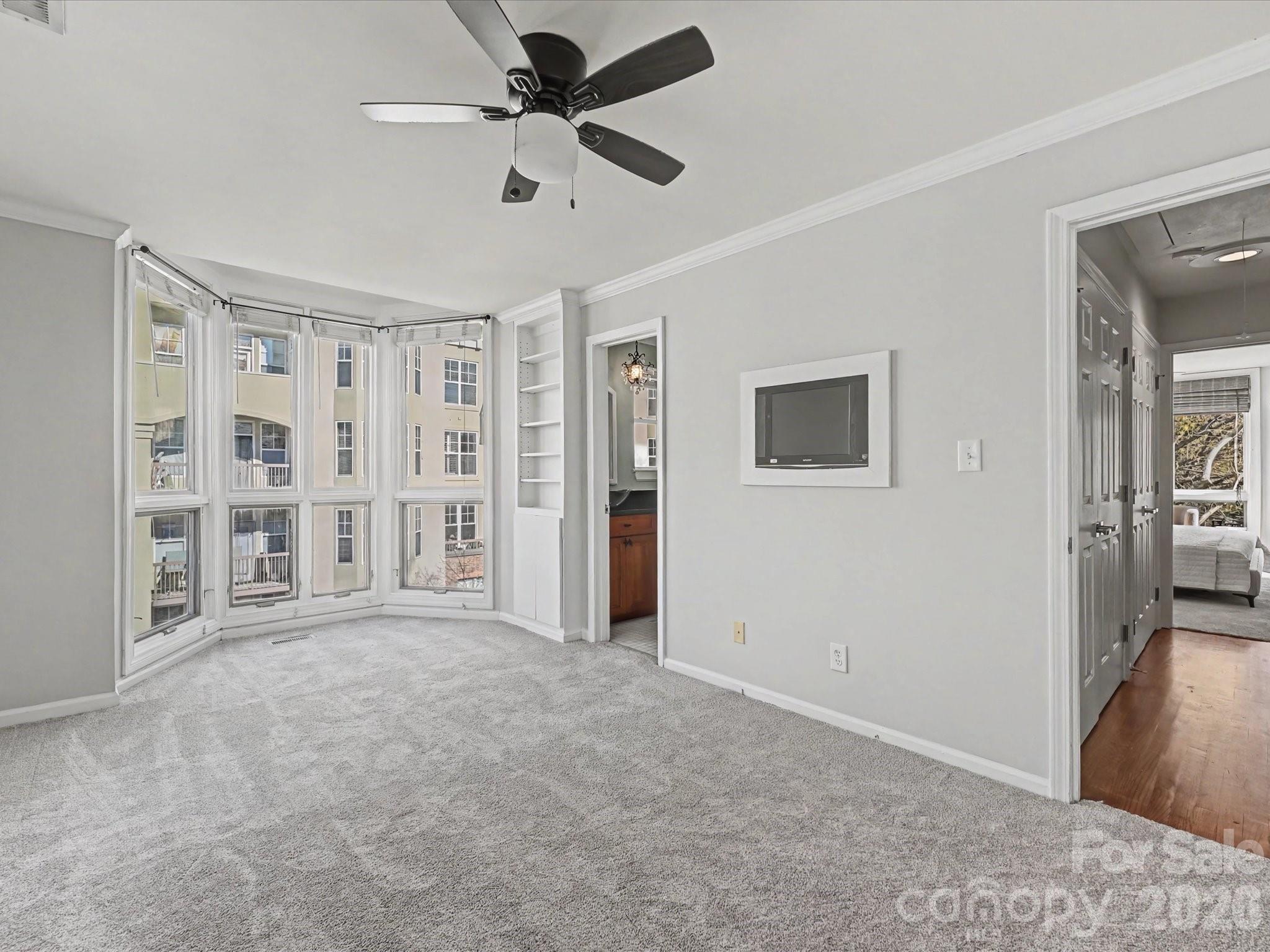 Sixth And Pine - Residential