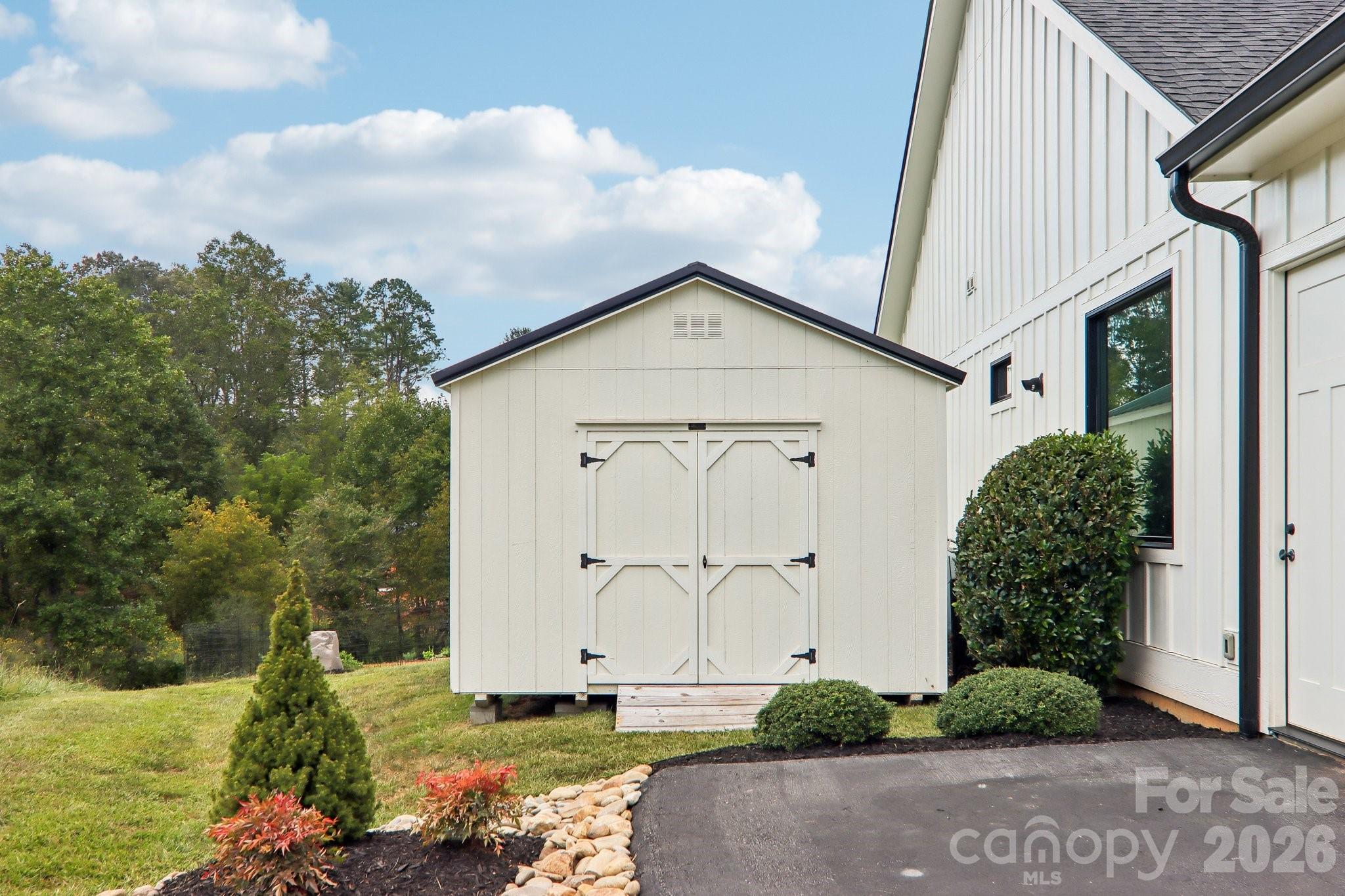 107 New Pinner Place