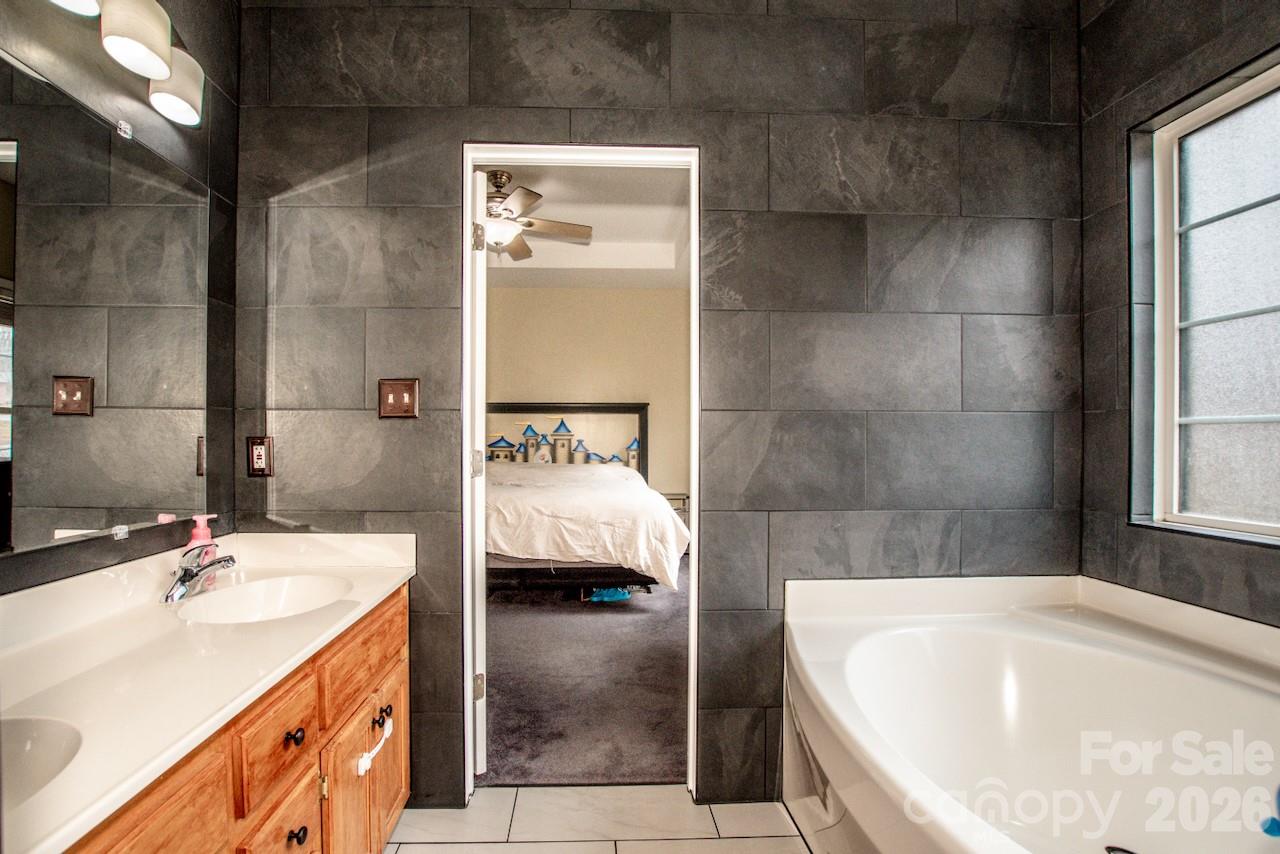 Delview Acres - Residential