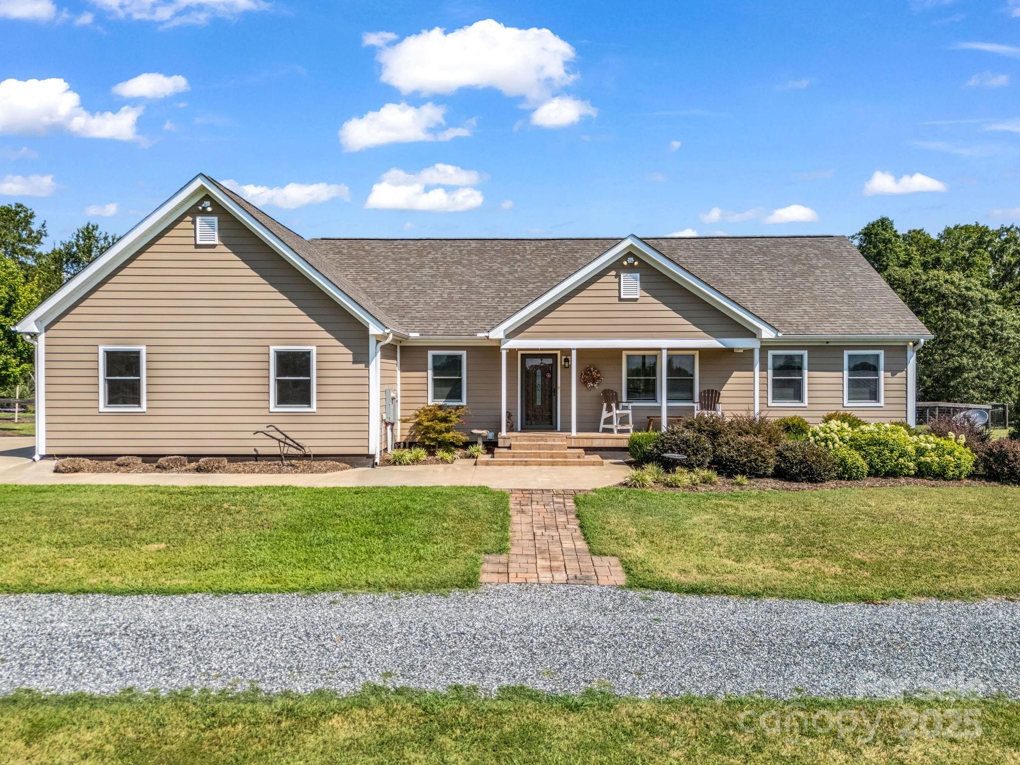 609 Green Creek Drive
