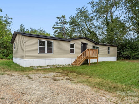 8 TEAL LN, CANDLER, NC 28715 - Image 06216d2d94f2bb699d171b80b751cabf/304811295