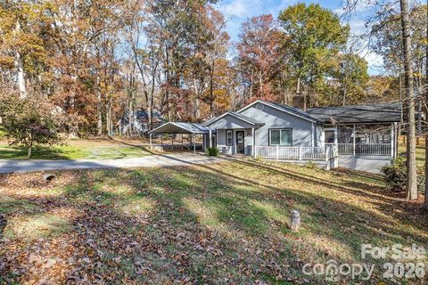 Photo of 241 Pokeberry Trail, Concord, NC 28027 (MLS # 4357287)