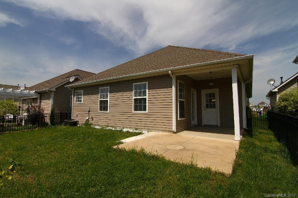 Moss Creek Village - Residential Lease