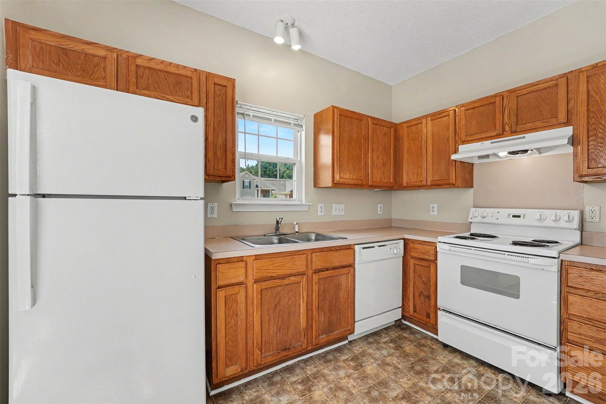 9327 Kimmel Lane