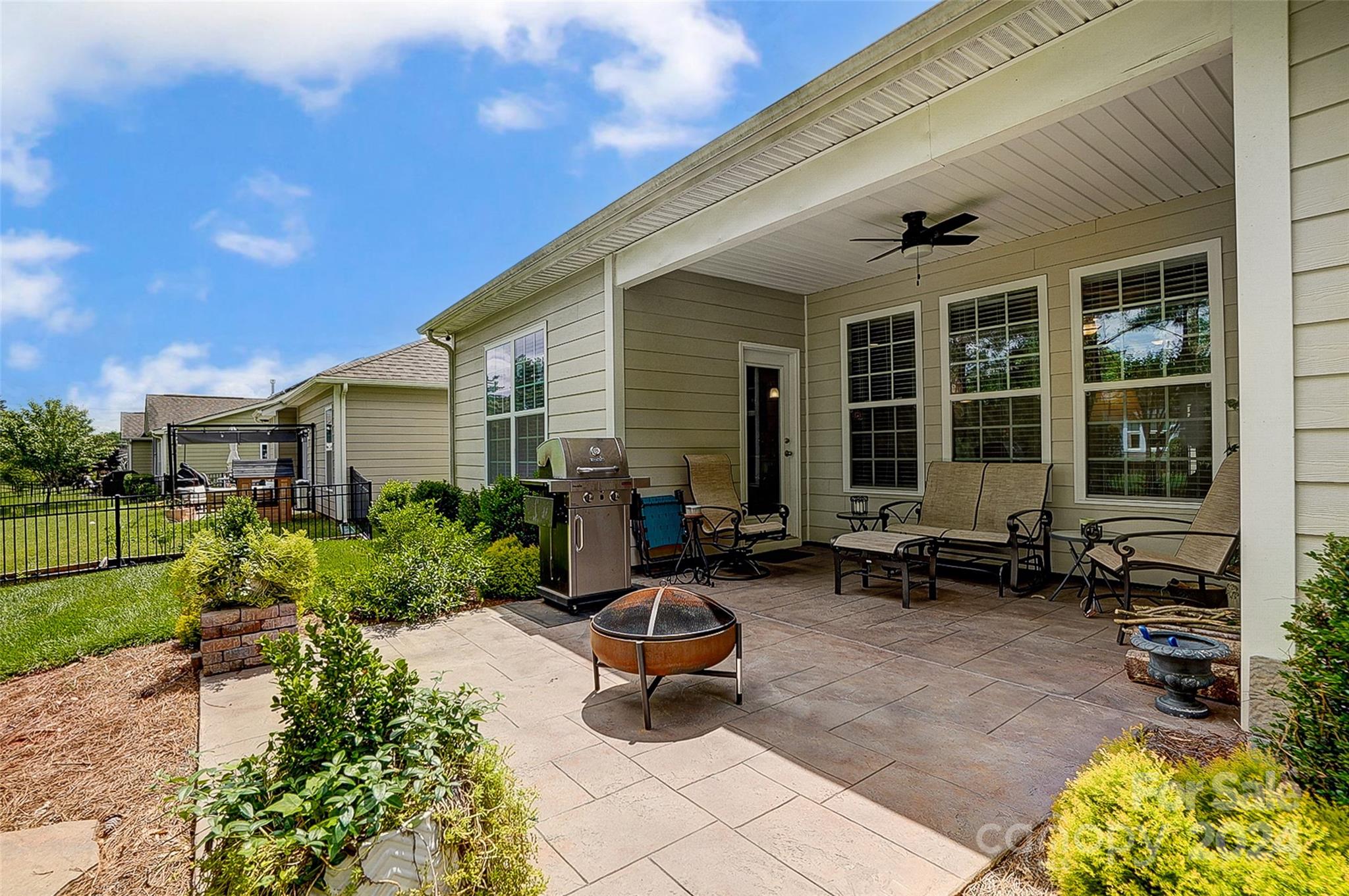 The Vineyards on Lake Wylie - Residential