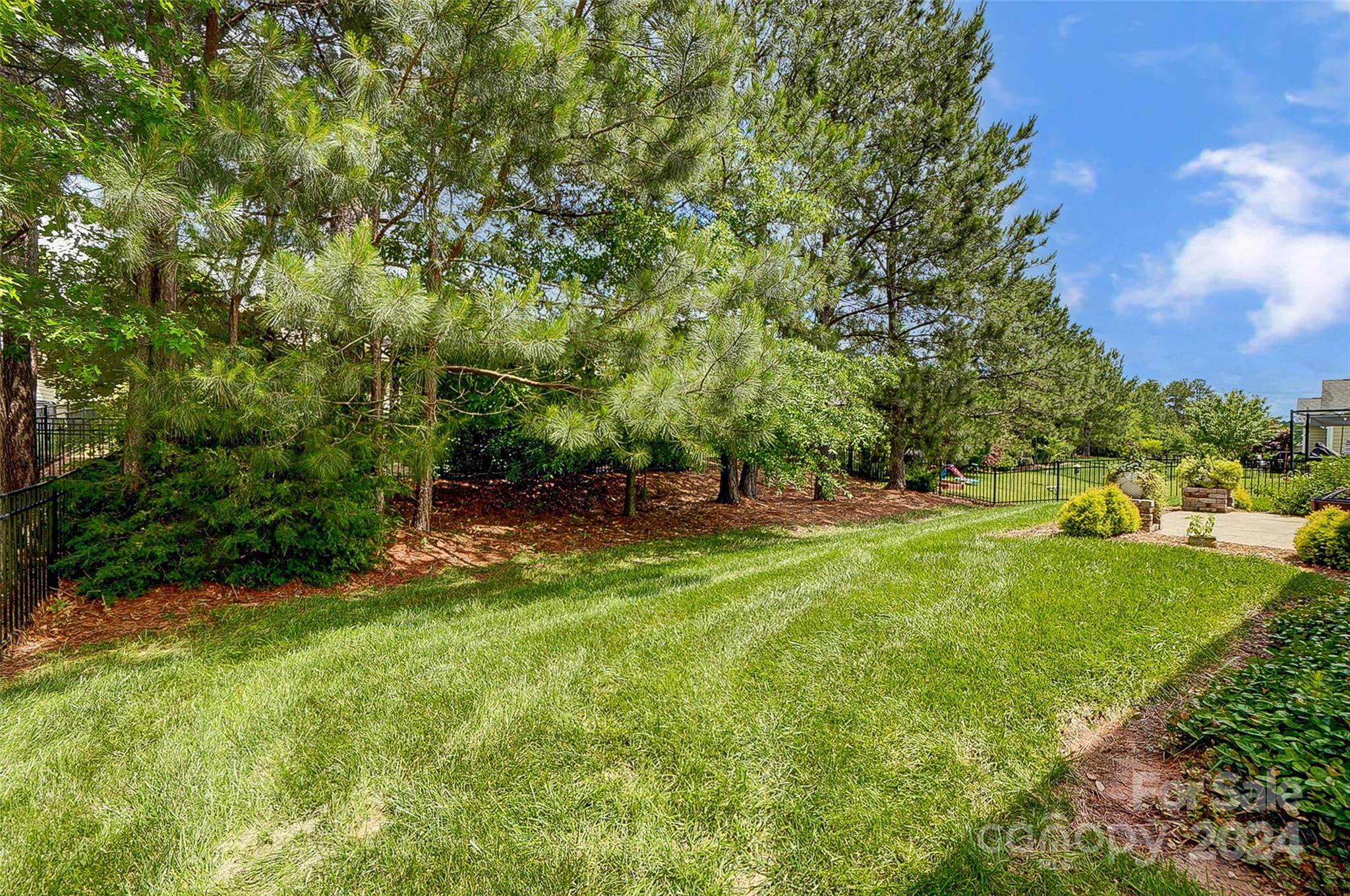 The Vineyards on Lake Wylie - Residential