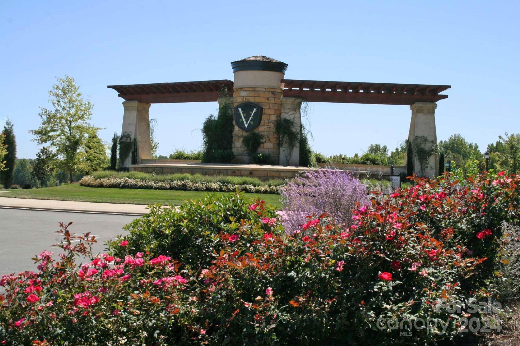 The Vineyards on Lake Wylie - Residential