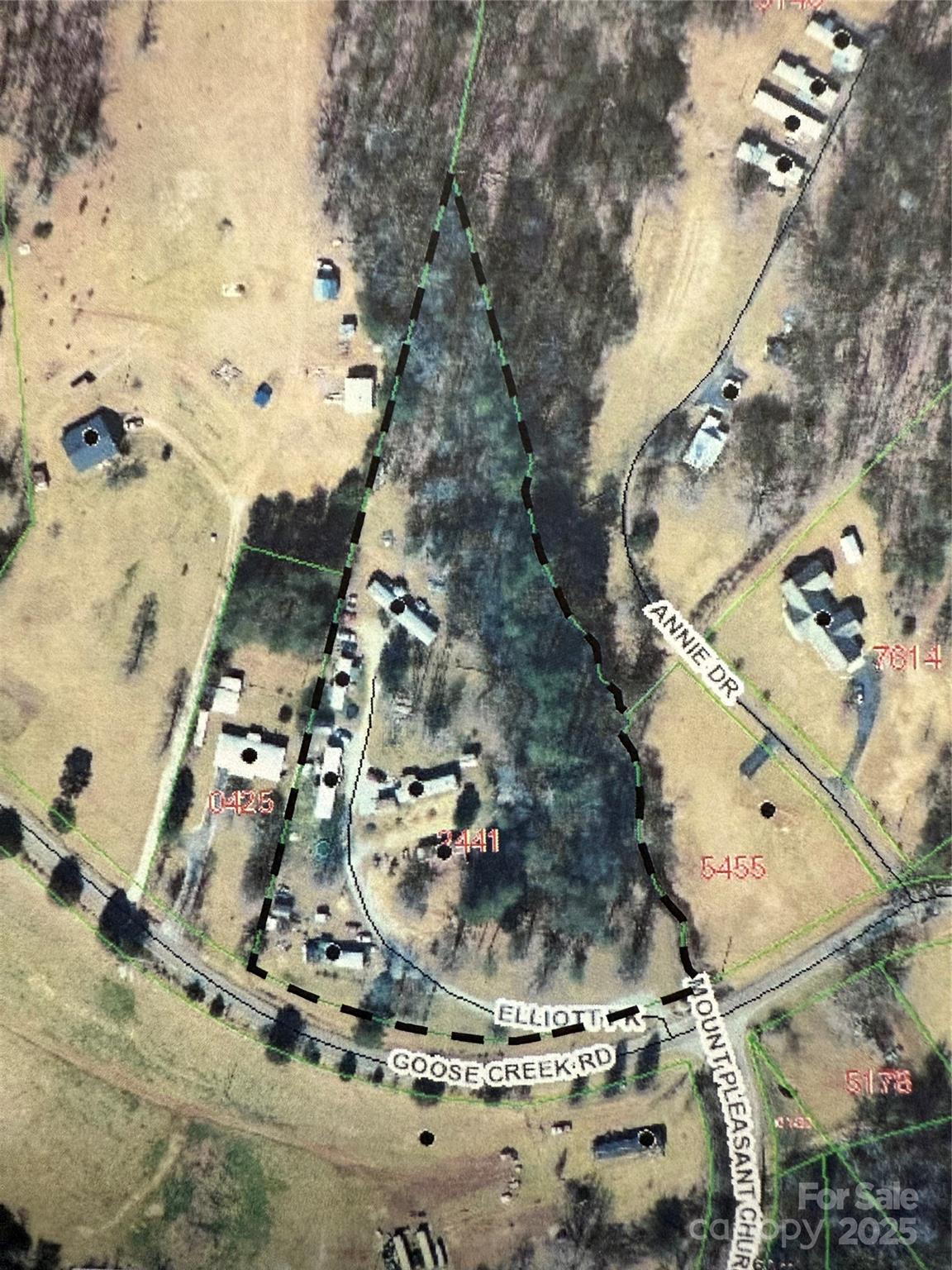 51 Elliot Park