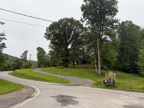 51 Elliot Park Marion NC 28752