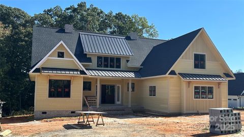 130 Mcneil Lane 5 Mooresville NC 28117