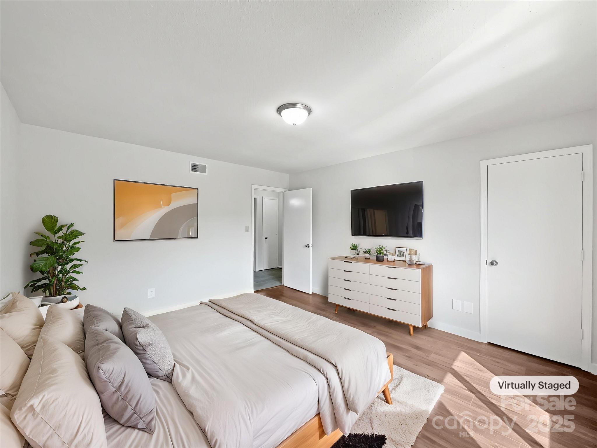 1908 Harvest Lane 5