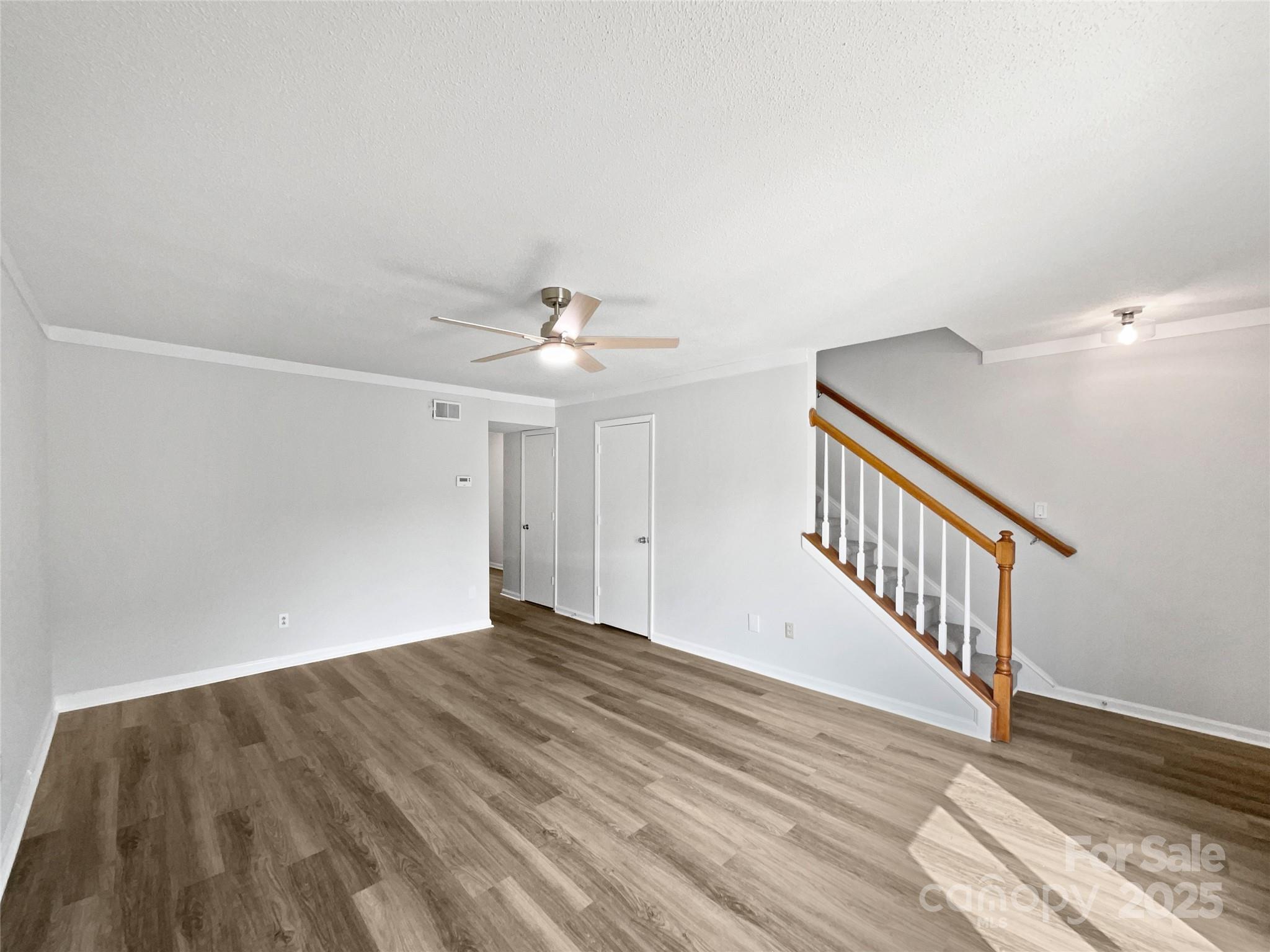 1908 Harvest Lane 5