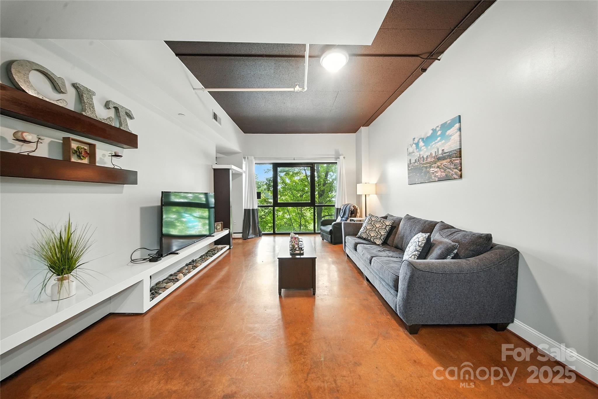 715 N Church Street 215