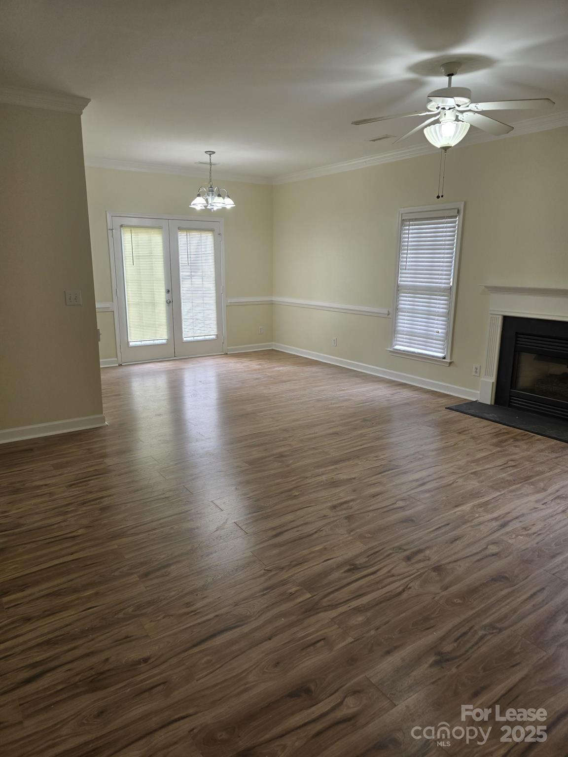 14022 Garden District Row