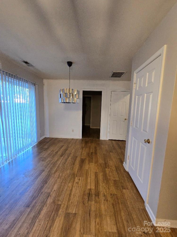 5320 Peach Place Lane