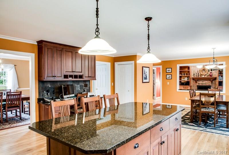 Moores Ferry - Residential