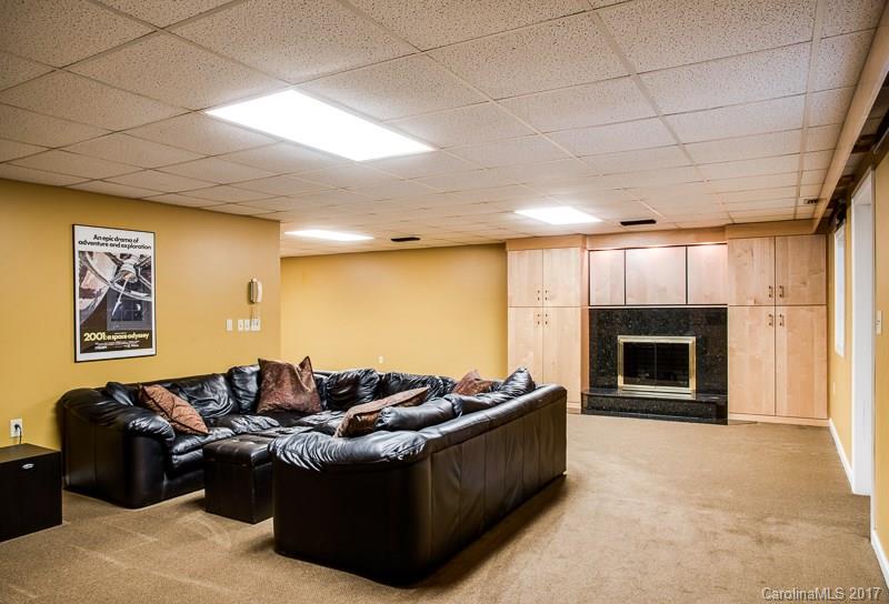 Moores Ferry - Residential