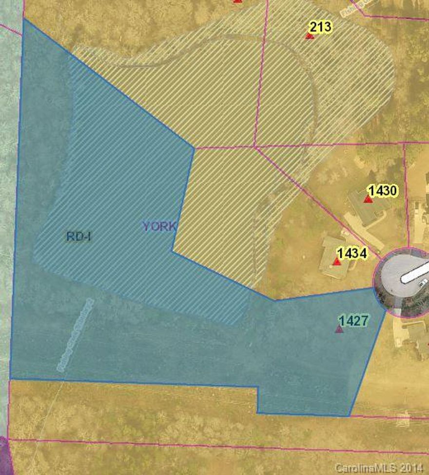 Beautiful lot on private pond in Henry's Orchard subdivision-almost 5 acres including pond.