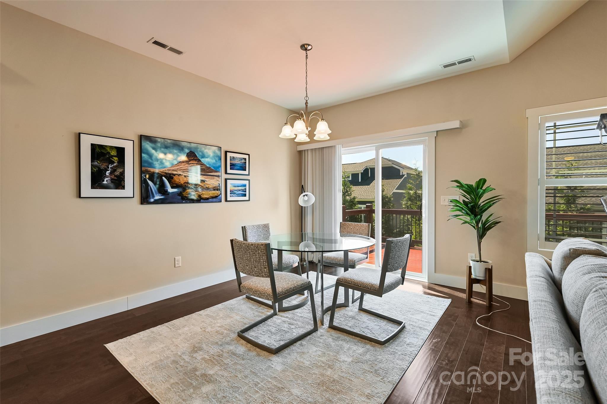 63 Leyland Circle