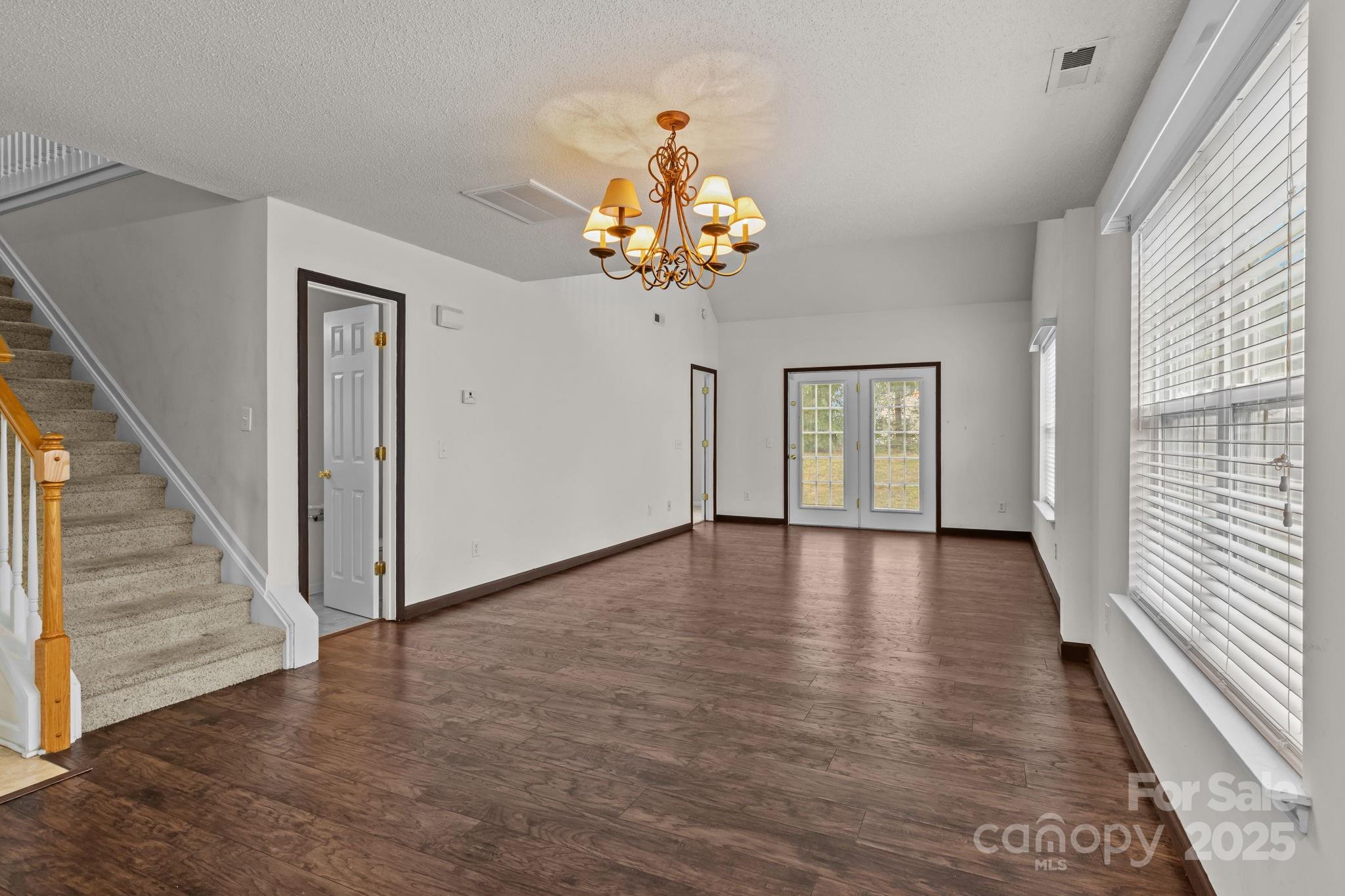 2723 Rozzelles Landing Drive