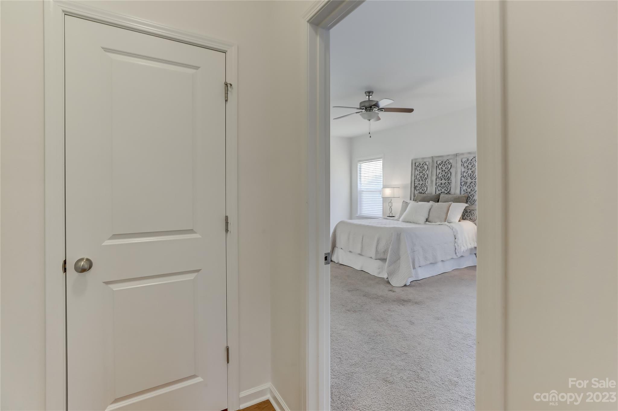 Newport Lakes - Residential