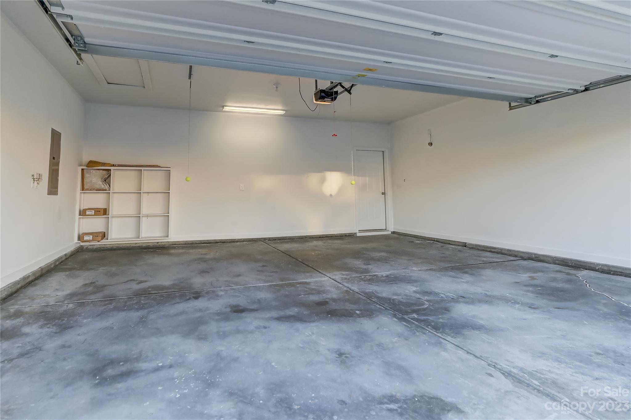 Newport Lakes - Residential