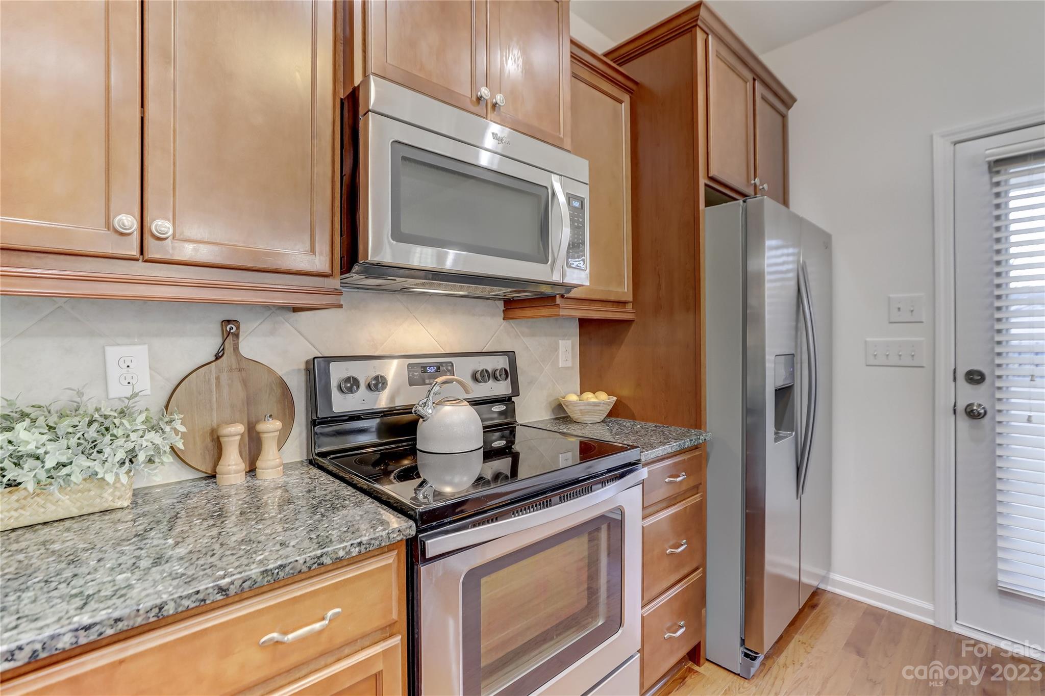 Newport Lakes - Residential