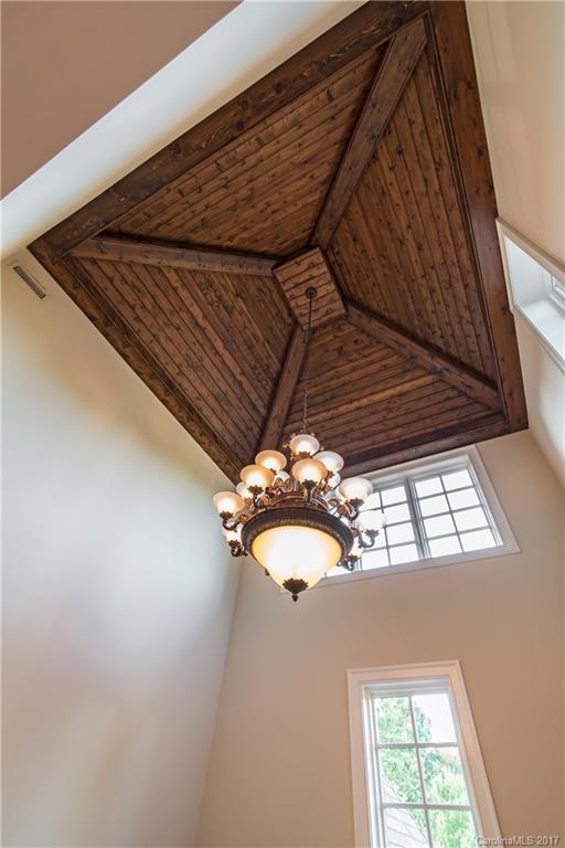 The Peninsula - Residential