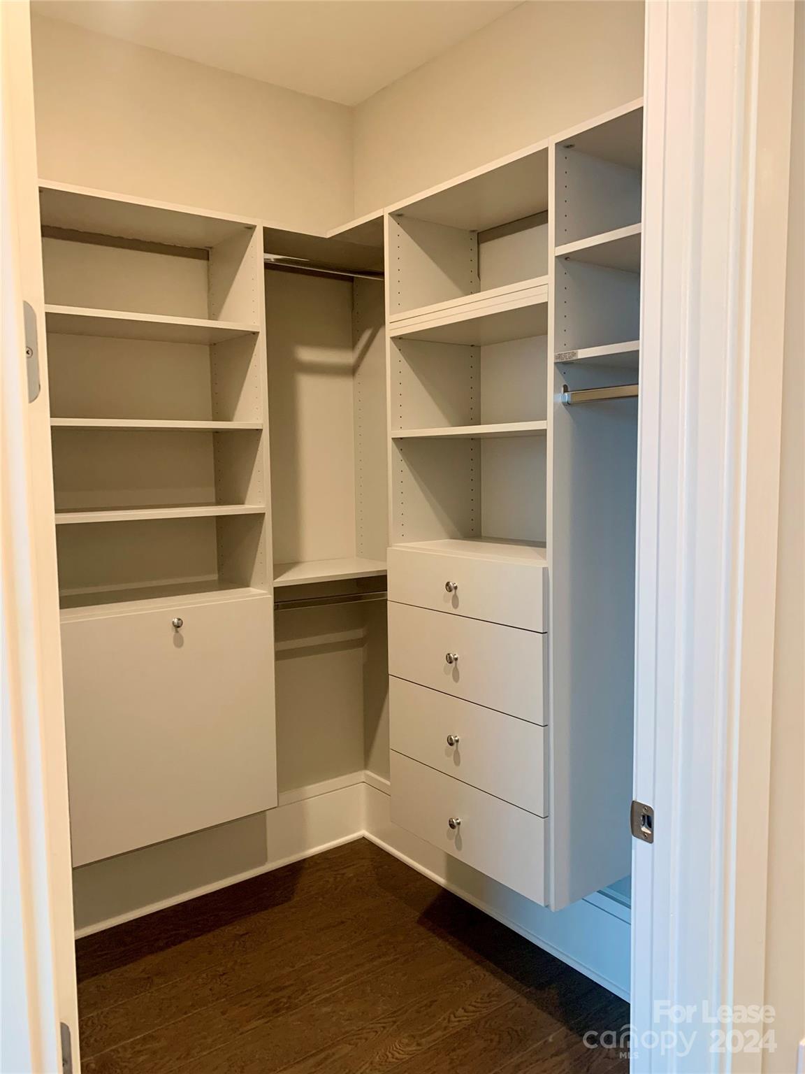 Asheville Arras Residence - Residential Lease