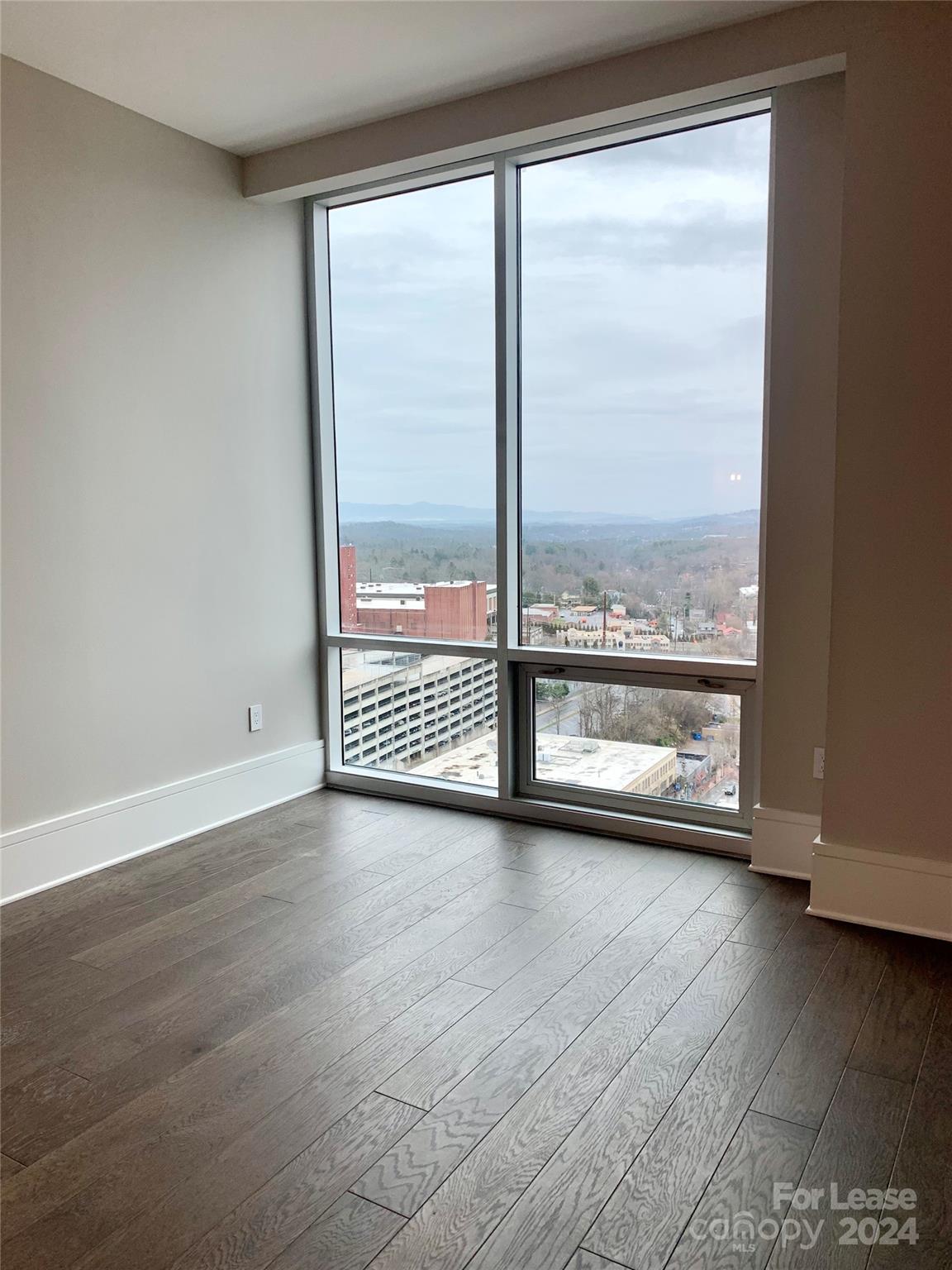 Asheville Arras Residence - Residential Lease