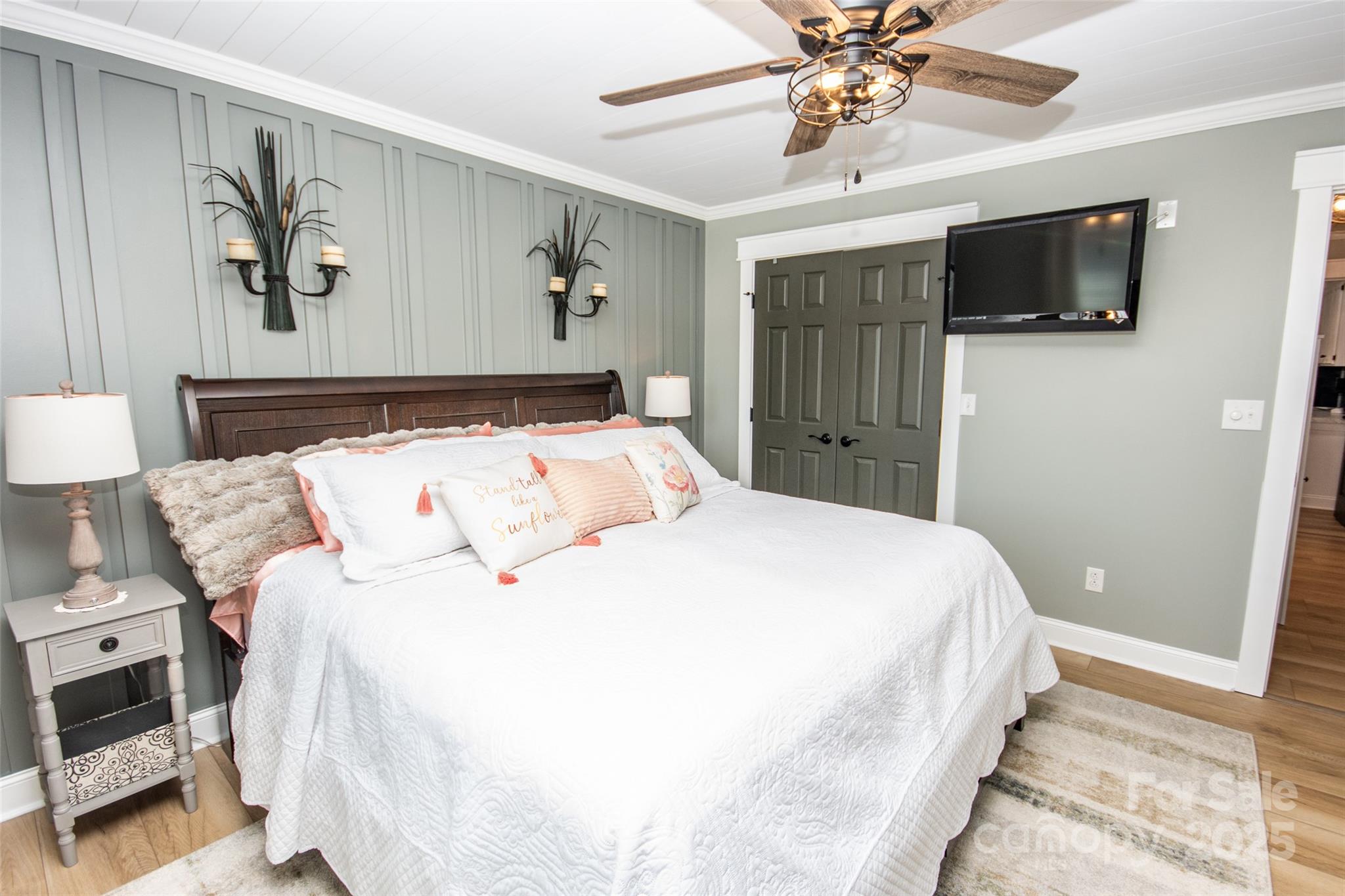 Seven Springs - Residential