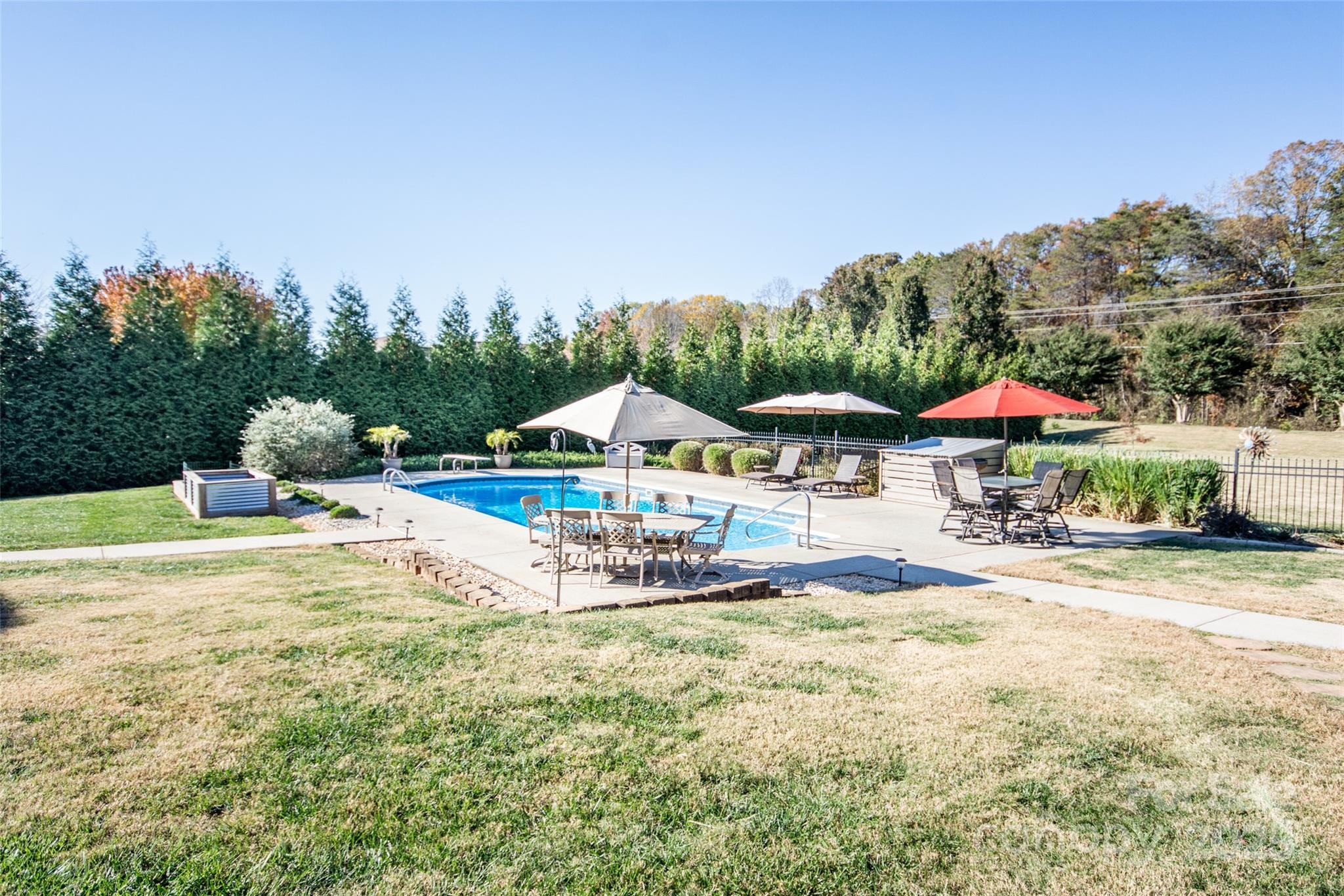 Seven Springs - Residential