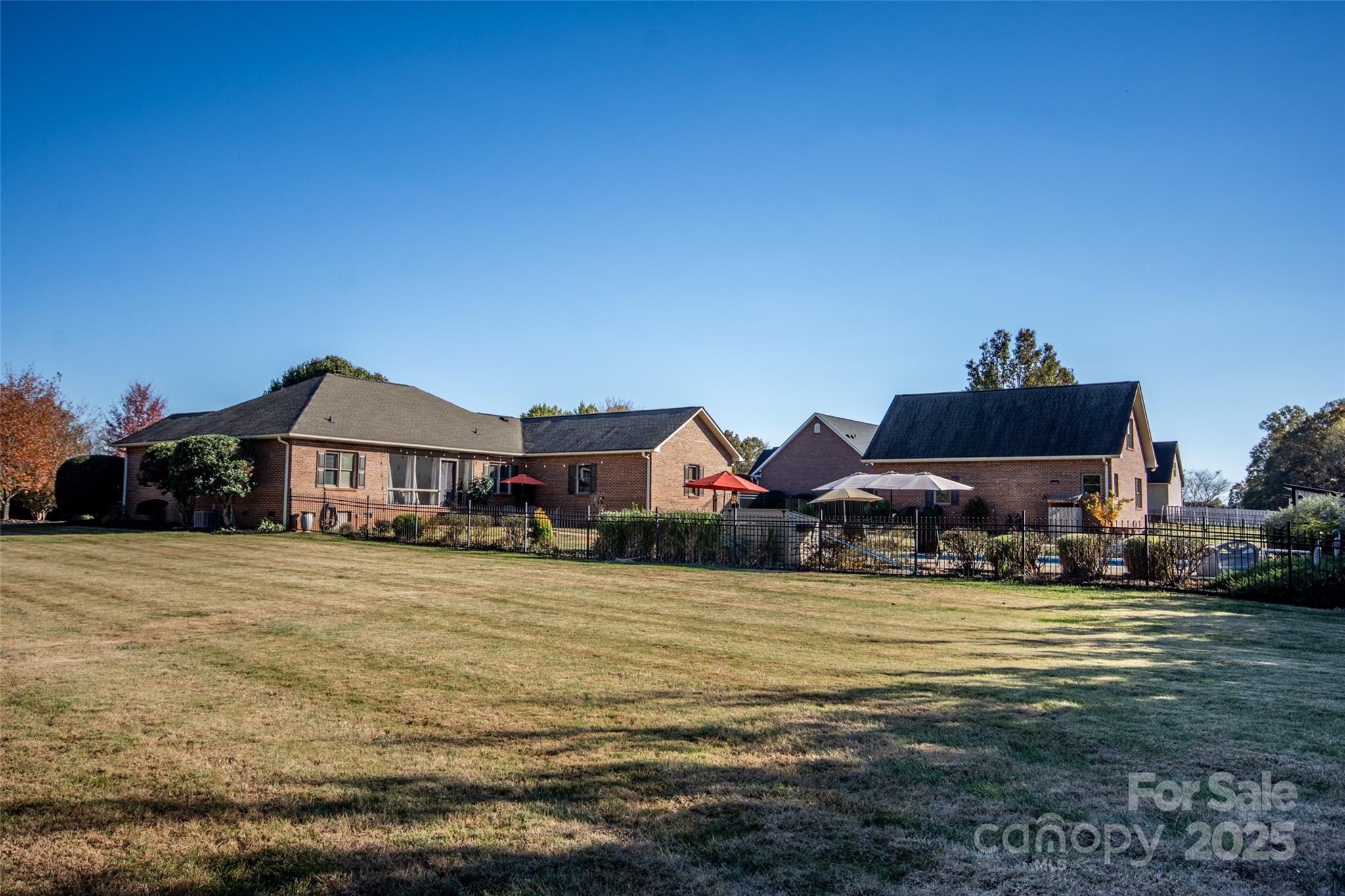 Seven Springs - Residential