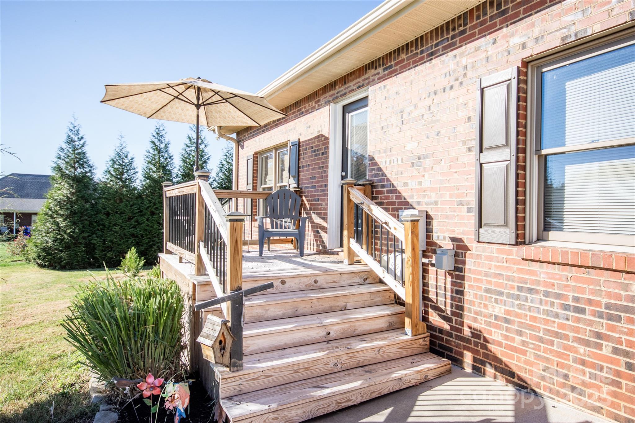 Seven Springs - Residential